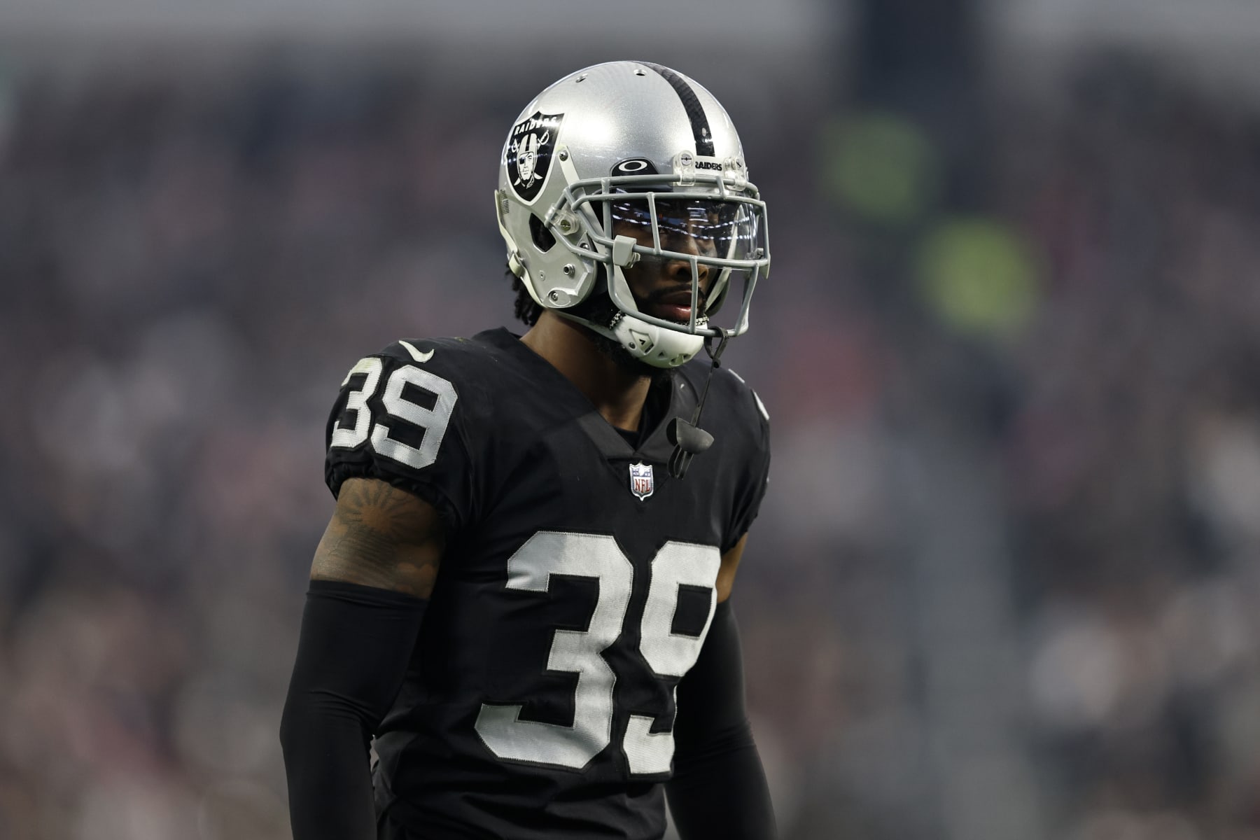 LAS VEGAS, NEVADA - DECEMBER 18: Nate Hobbs #39 of the Las Vegas Raiders looks on during an NFL football game between the Las Vegas Raiders and the New England Patriots at Allegiant Stadium on December 18, 2022 in Las Vegas, Nevada. (Photo by Michael Owens/Getty Images)