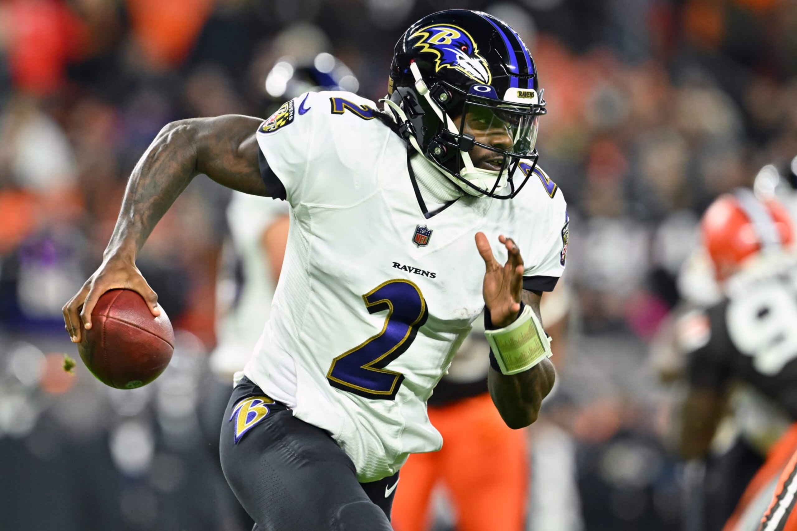 CLEVELAND, OHIO - DECEMBER 17: Tyler Huntley #2 of the Baltimore Ravens carries the ball against the Cleveland Browns during the second quarter at FirstEnergy Stadium on December 17, 2022 in Cleveland, Ohio. (Photo by Jason Miller/Getty Images)