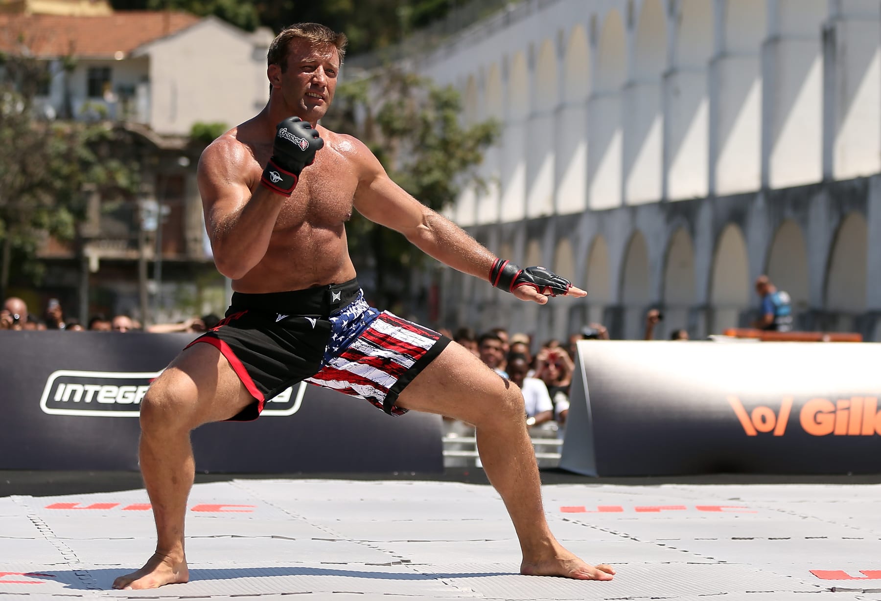 RIO DE JANEIRO, BRAZIL - OCTOBER 10:  Stephan Bonnar works out for fans and media during an open training session ahead of UFC 153 at Arcos da Lapa: Praca Cardeal Camara on October 10, 2012 in Rio de Janeiro, Brazil.  (Photo by Josh Hedges/Zuffa LLC/Zuffa LLC via Getty Images)