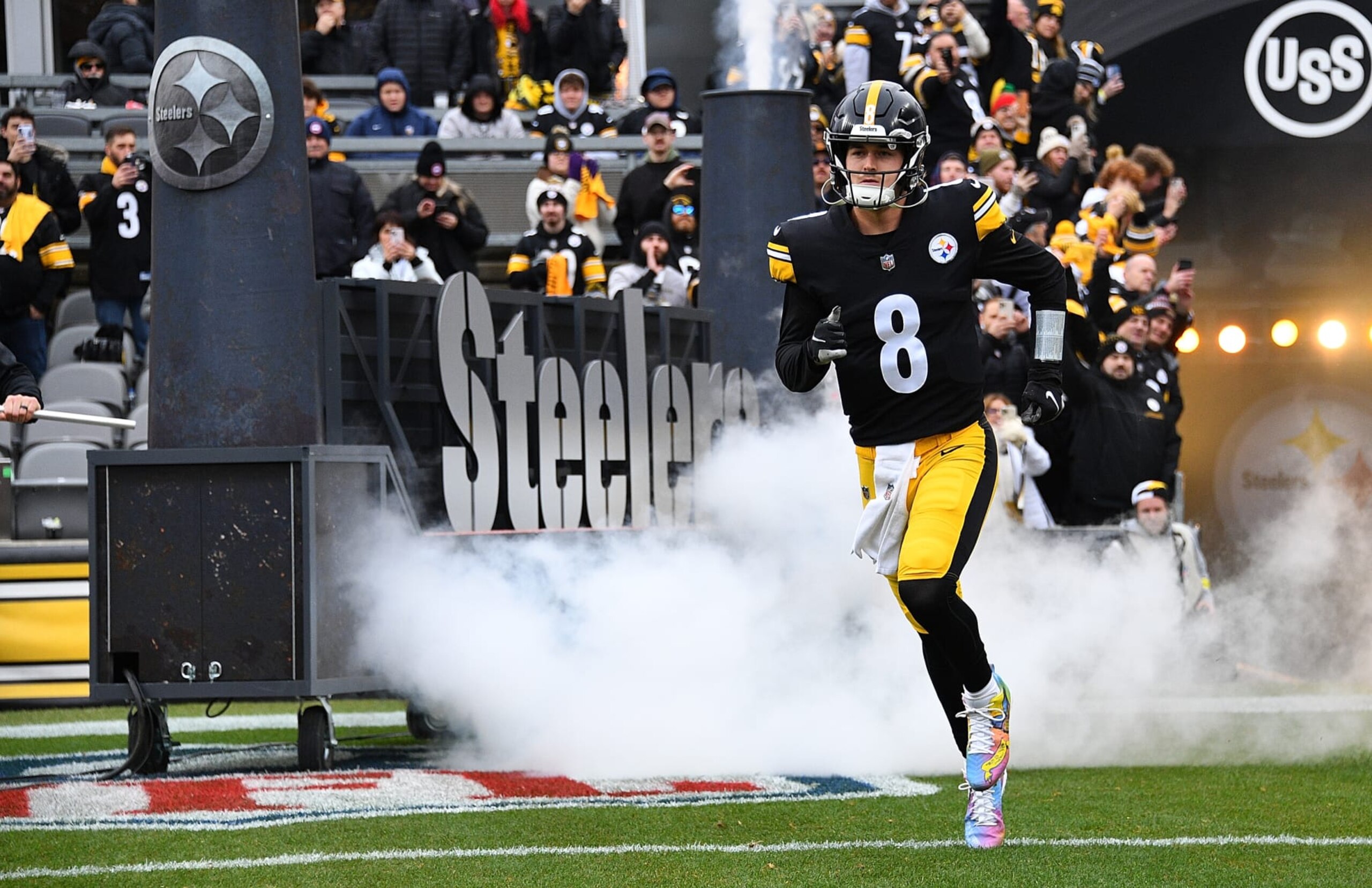 PITTSBURGH, PA - DECEMBER 11:  Kenny Pickett #8 of the Pittsburgh Steelers is introduced prior to the game against the Baltimore Ravens at Acrisure Stadium on December 11, 2022 in Pittsburgh, Pennsylvania. (Photo by Joe Sargent/Getty Images)