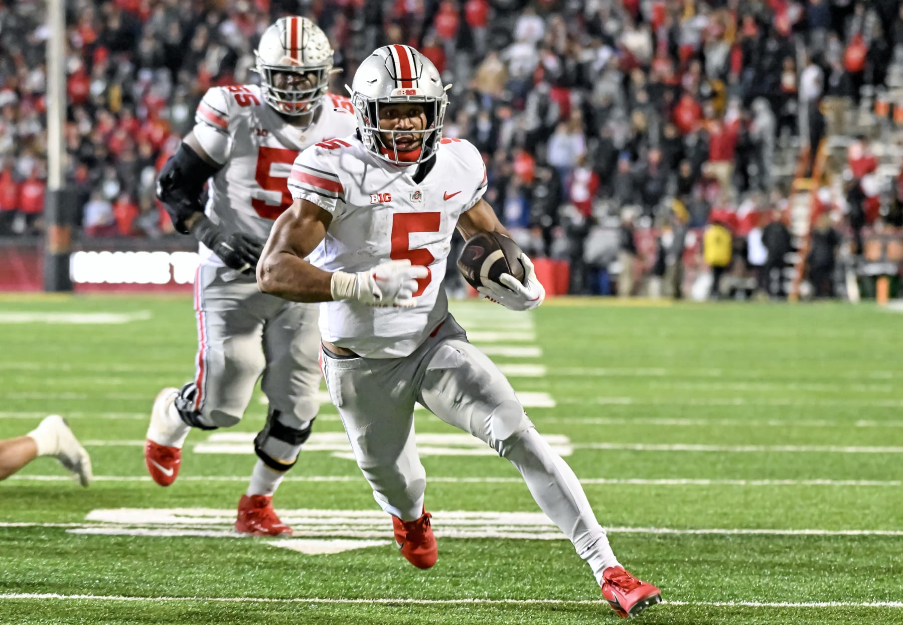 COLLEGE PARK, MD - NOVEMBER 19: 
Ohio State Buckeyes running back Dallan Hayden (5) runs for a touchdown during the Ohio State Buckeyes game versus the Maryland Terrapins on November 19, 2022 at SECU Stadium in College Park, MD.  (Photo by Mark Goldman/Icon Sportswire via Getty Images)