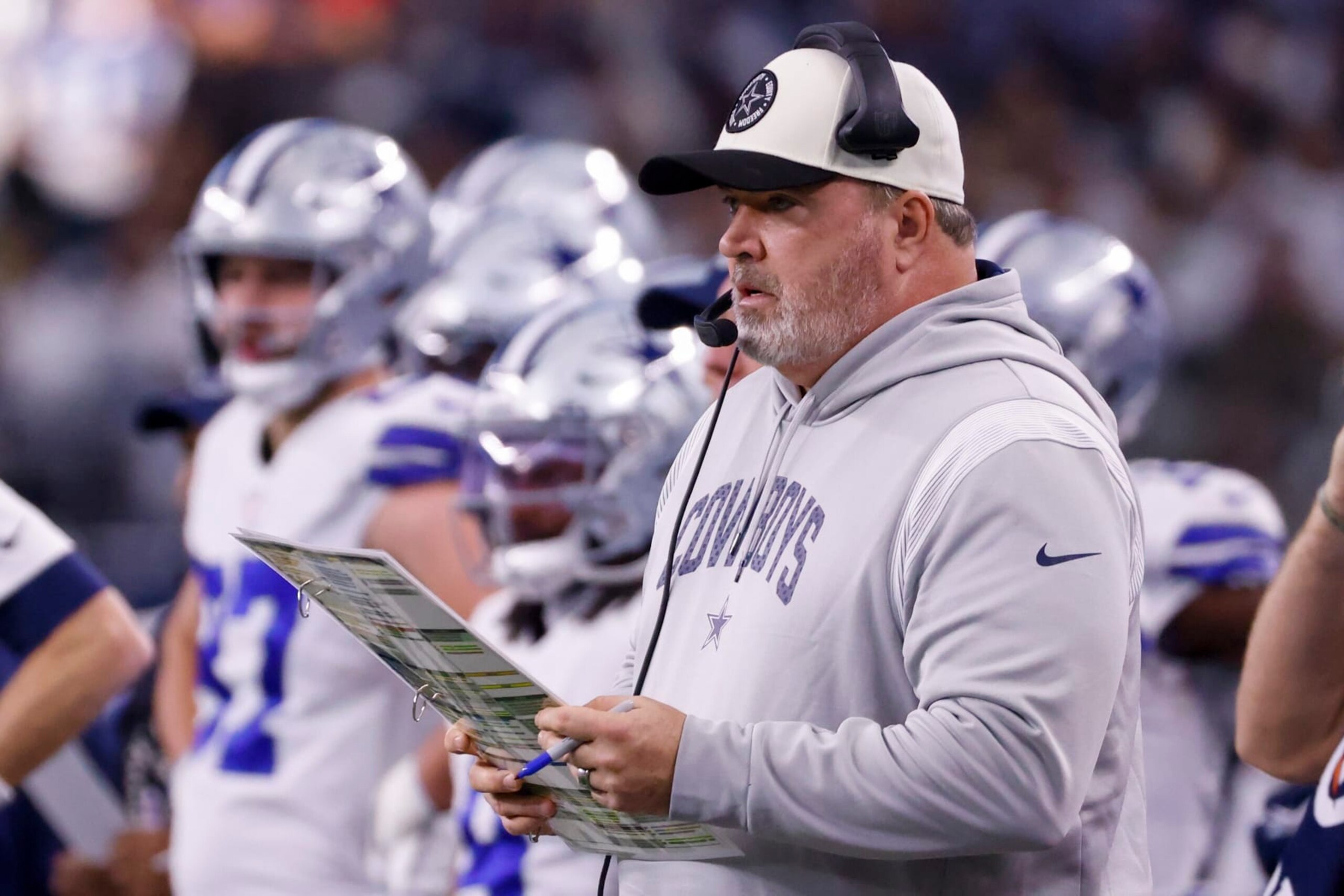 Dallas Cowboys head coach Mike McCarthy watches during the first half of an NFL football game against the Philadelphia Eagles Saturday, Dec. 24, 2022, in Arlington, Texas. (AP Photo/Ron Jenkins)