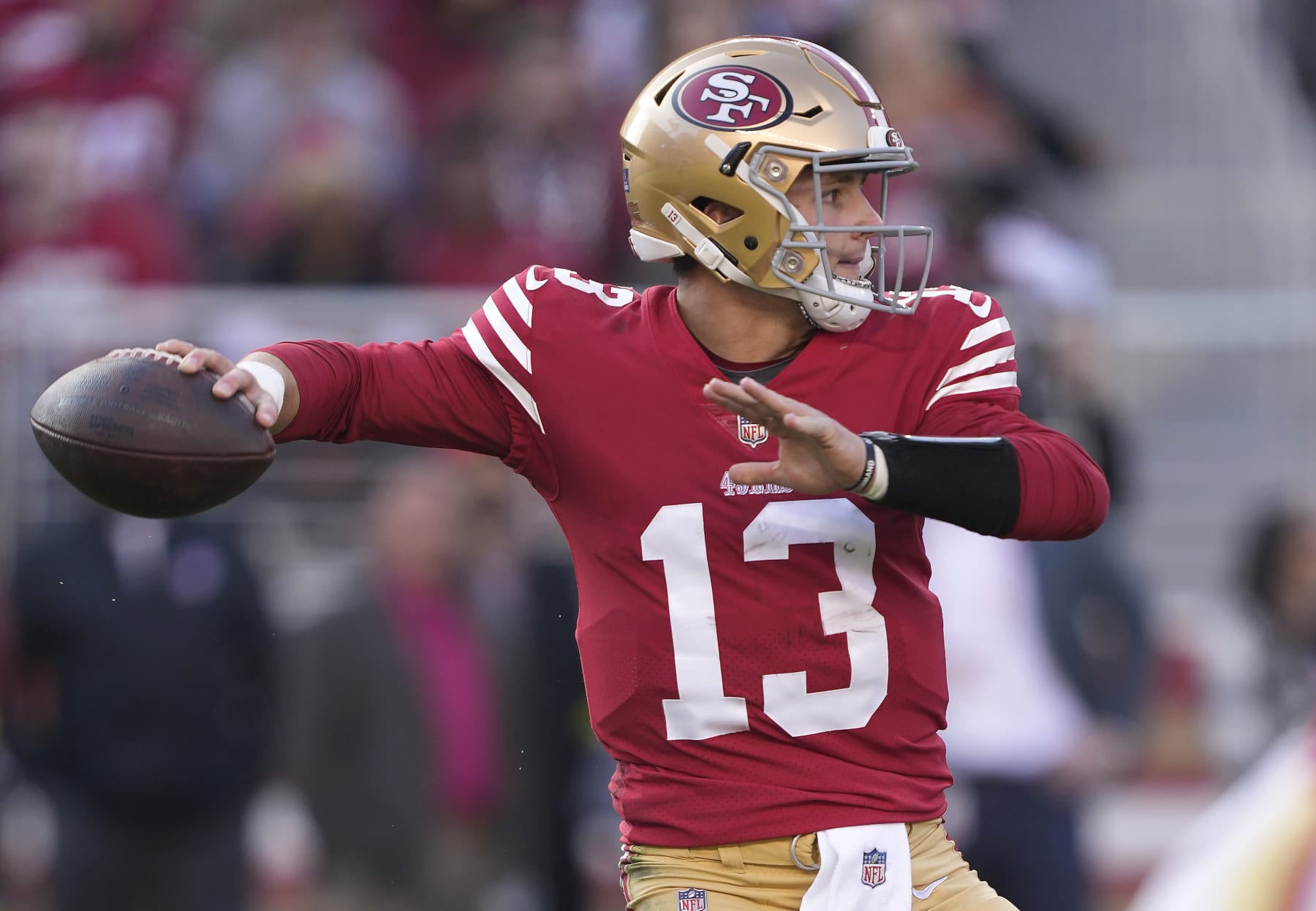 SANTA CLARA, CALIFORNIA - DECEMBER 24: Brock Purdy #13 of the San Francisco 49ers throws a pass against the Washington Commanders during the first half of the game at Levi's Stadium on December 24, 2022 in Santa Clara, California. (Photo by Thearon W. Henderson/Getty Images)
