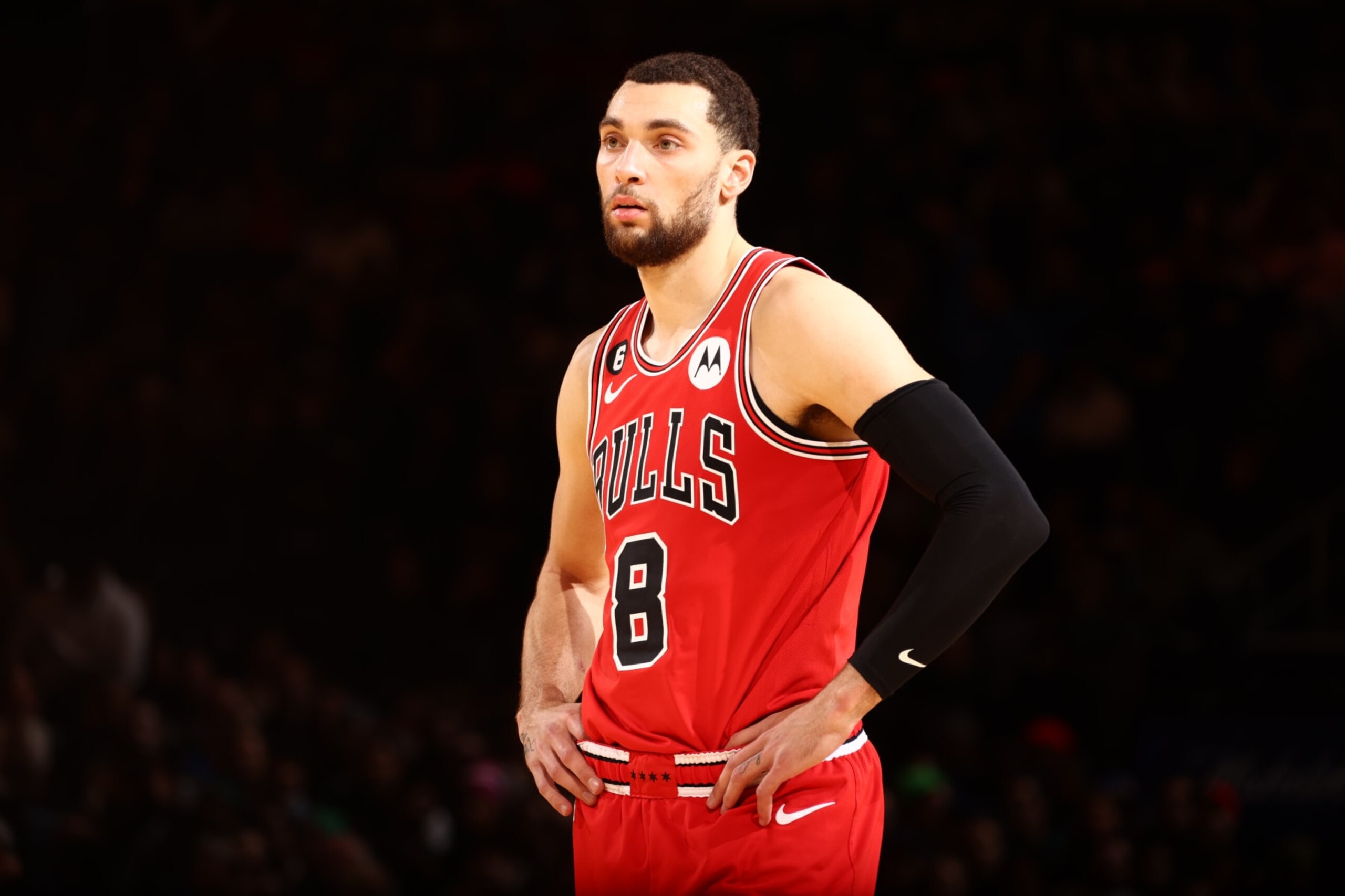 NEW YORK, NY - DECEMBER 23: Zach LaVine #8 of the Chicago Bulls looks on during the game against the New York Knicks on December 23, 2022 at Madison Square Garden in New York City, New York.  NOTE TO USER: User expressly acknowledges and agrees that, by downloading and or using this photograph, User is consenting to the terms and conditions of the Getty Images License Agreement. Mandatory Copyright Notice: Copyright 2022 NBAE  (Photo by Ned Dishman/NBAE via Getty Images)