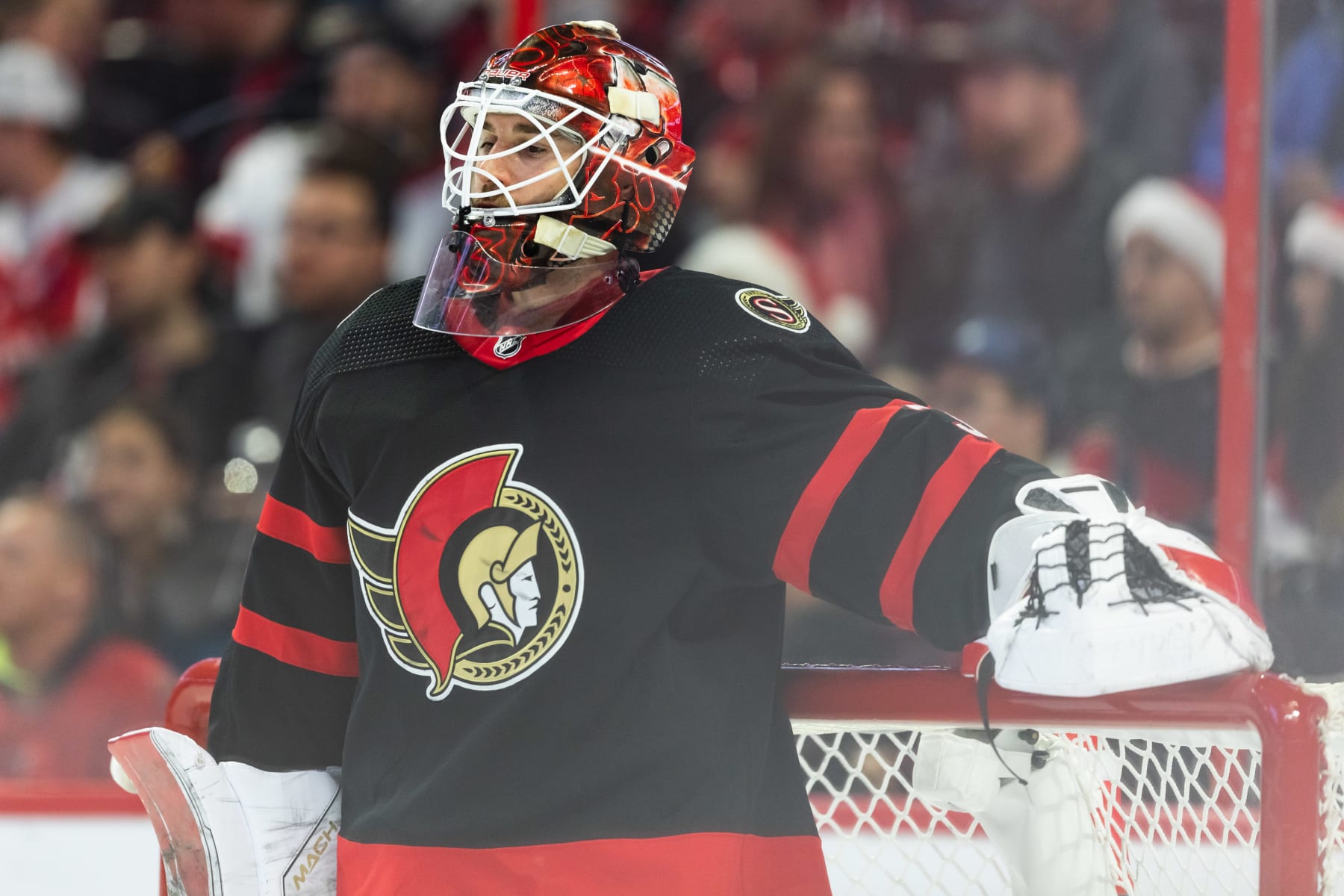 OTTAWA, ON - DECEMBER 22: Ottawa Senators Goalie Cam Talbot (33) after a whistle during second period National Hockey League action between the Washington Capitals and Ottawa Senators on December 22, 2022, at Canadian Tire Centre in Ottawa, ON, Canada. (Photo by Richard A. Whittaker/Icon Sportswire via Getty Images)