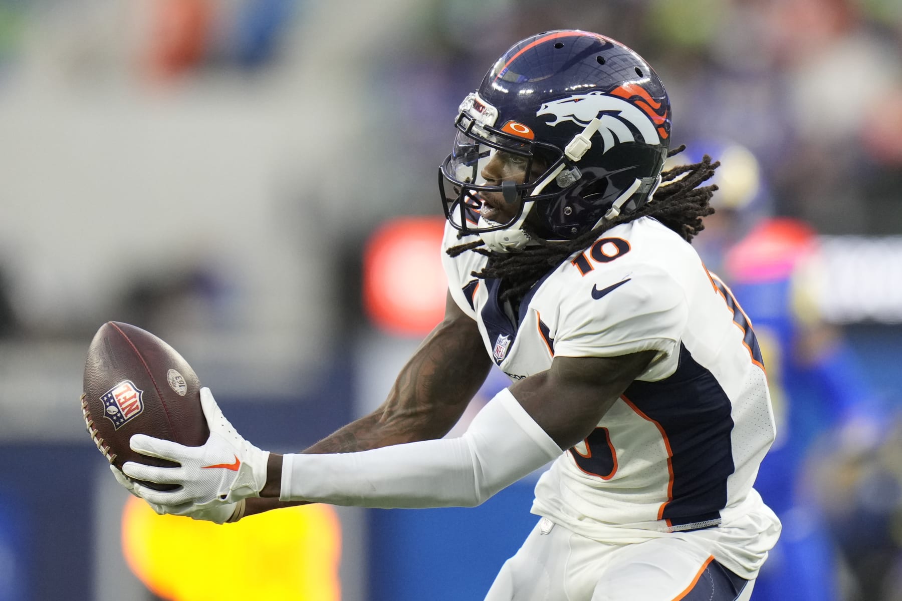 Jerry Jeudy and the Denver Broncos need to keep losing for Seattle to move up the draft board. 