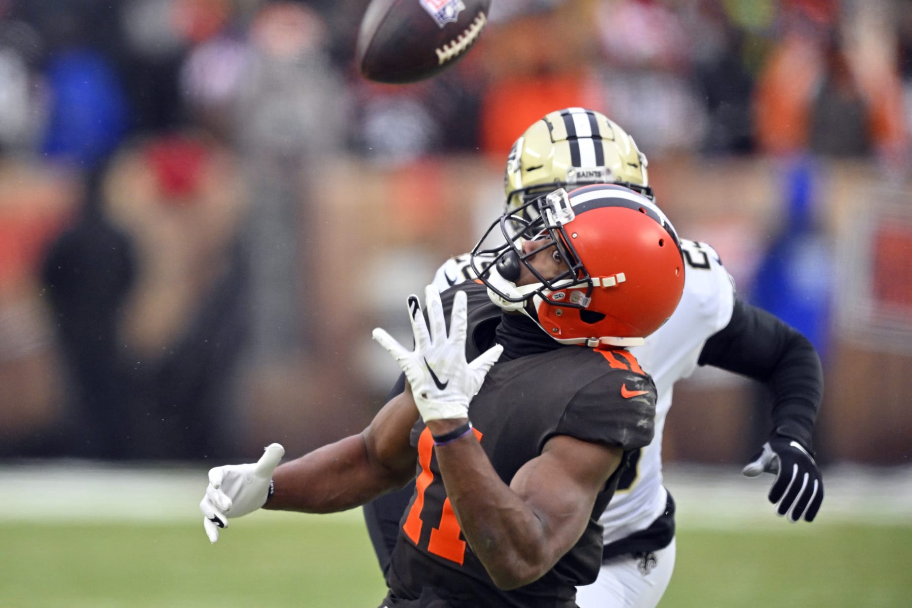 Cleveland Browns wide receiver Donovan Peoples-Jones (11) reaches but is unable to catch the overthrown pass during the second half of an NFL football game against the New Orleans Saints, Saturday, Dec. 24, 2022, in Cleveland. (AP Photo/David Richard)