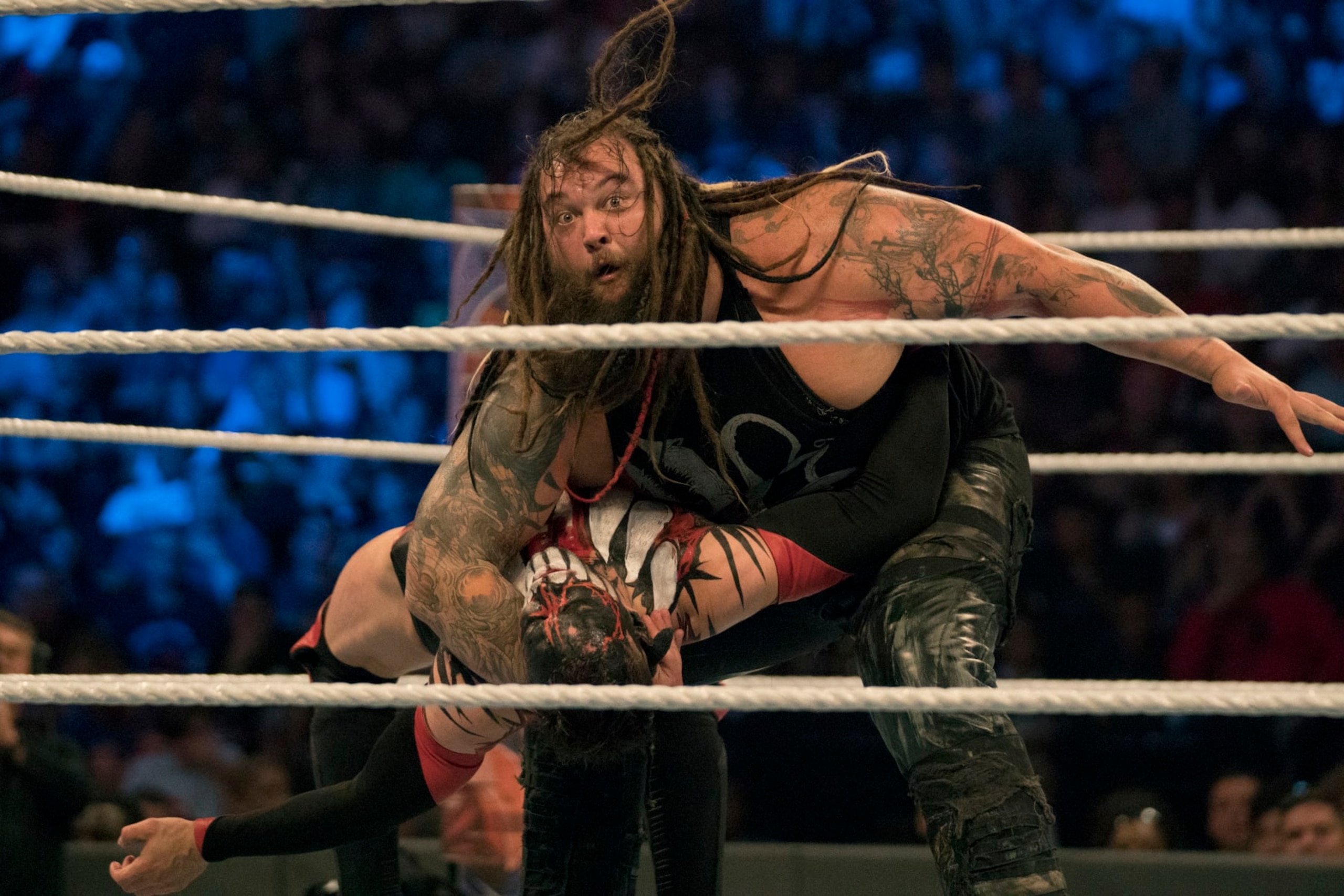 Professional Wrestling: WWE SummerSlam: Bray Wyatt (top) in action vs Finn Balor during match at Barclays Center. 
Brooklyn, NY 8/20/2017
CREDIT: Chad Matthew Carlson (Photo by Chad Matthew Carlson /Sports Illustrated via Getty Images)
(Set Number: X161332 TK1 )
