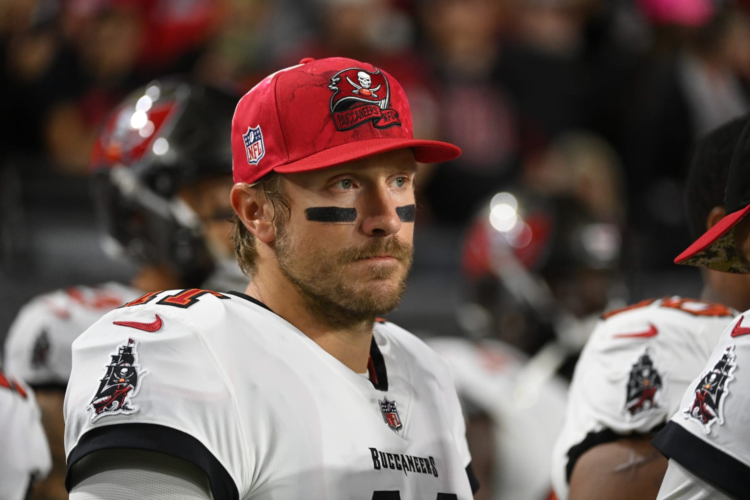 GLENDALE, ARIZONA - DECEMBER 25: Blaine Gabbert #11 of the Tampa Bay Buccaneers prepares for a game against the Arizona Cardinals at State Farm Stadium on December 25, 2022 in Glendale, Arizona. (Photo by Norm Hall/Getty Images) GLENDALE, ARIZONA - DECEMBER 25: Blaine Gabbert #11 of the Tampa Bay Buccaneers prepares for a game against the Arizona Cardinals at State Farm Stadium on December 25, 2022 in Glendale, Arizona. (Photo by Norm Hall/Getty Images)