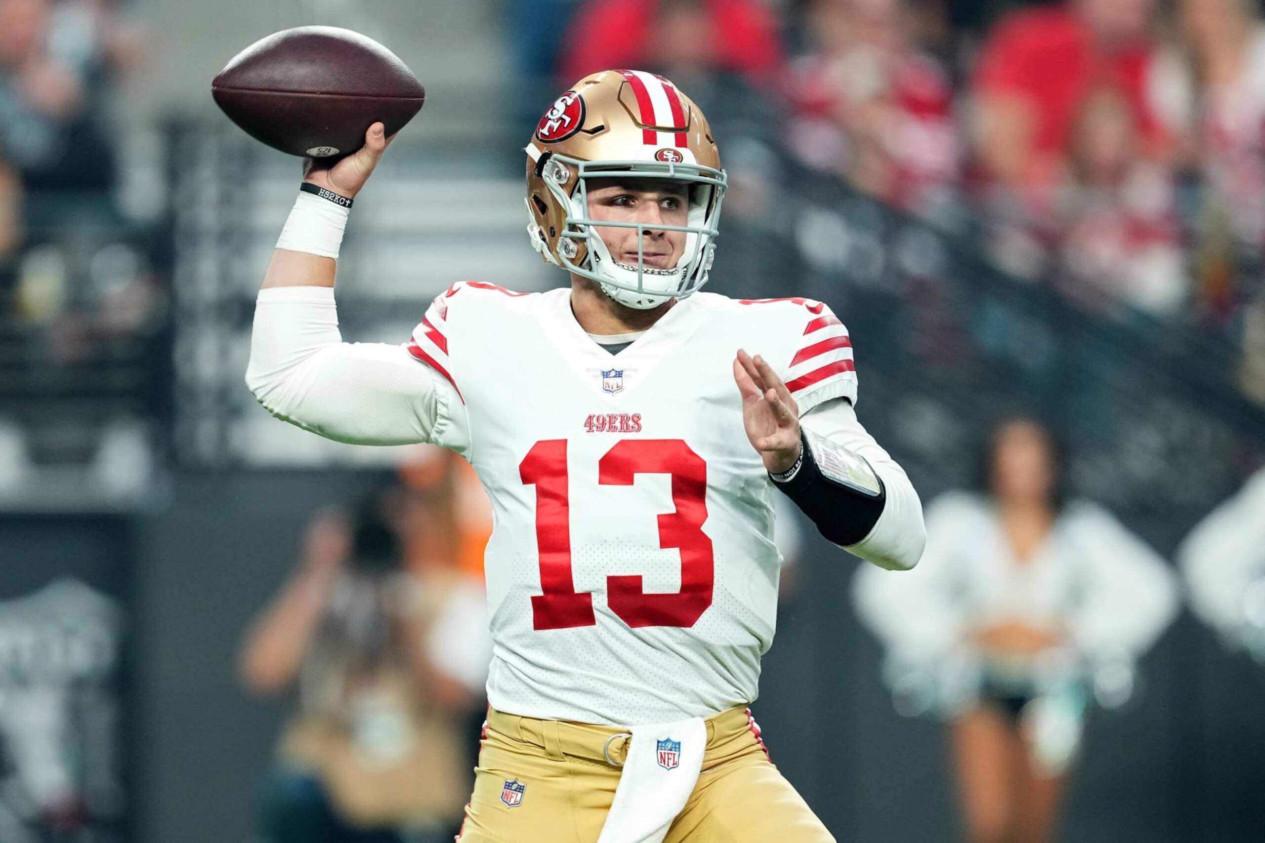 LAS VEGAS, NEVADA - JANUARY 01: Brock Purdy #13 of the San Francisco 49ers passes against the Las Vegas Raiders during the third quarter at Allegiant Stadium on January 01, 2023 in Las Vegas, Nevada. (Photo by Chris Unger/Getty Images)