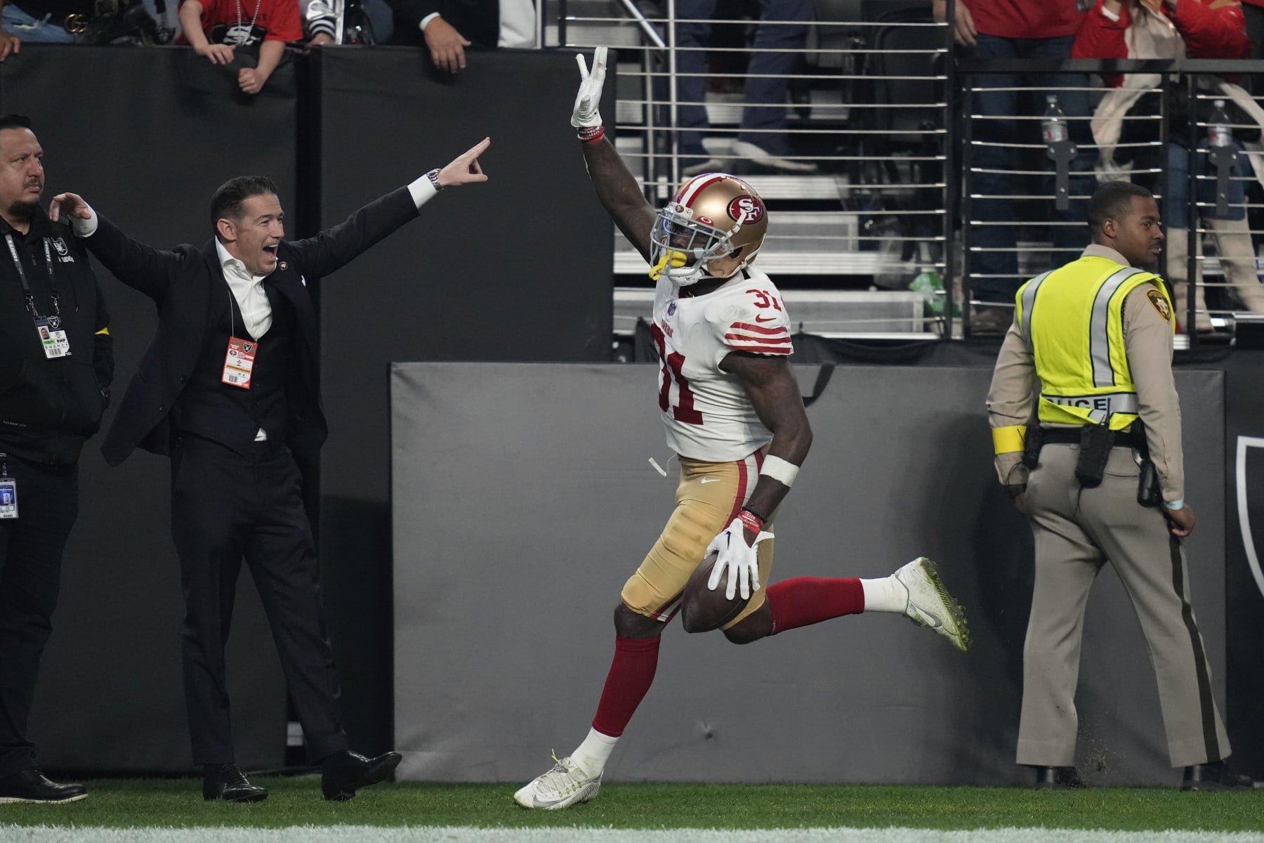 San Francisco 49ers safety Tashaun Gipson Sr. (31) celebrates after catching an interception during overtime in an NFL football game between the San Francisco 49ers and Las Vegas Raiders, Sunday, Jan. 1, 2023, in Las Vegas. The 49ers defeated the Raiders 37-34 in overtime. (AP Photo/John Locher)