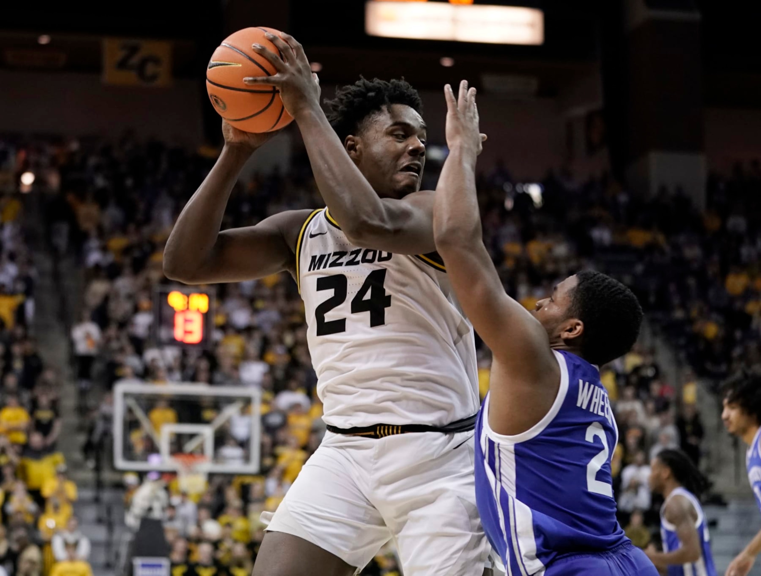 Missouri's Kobe Brown