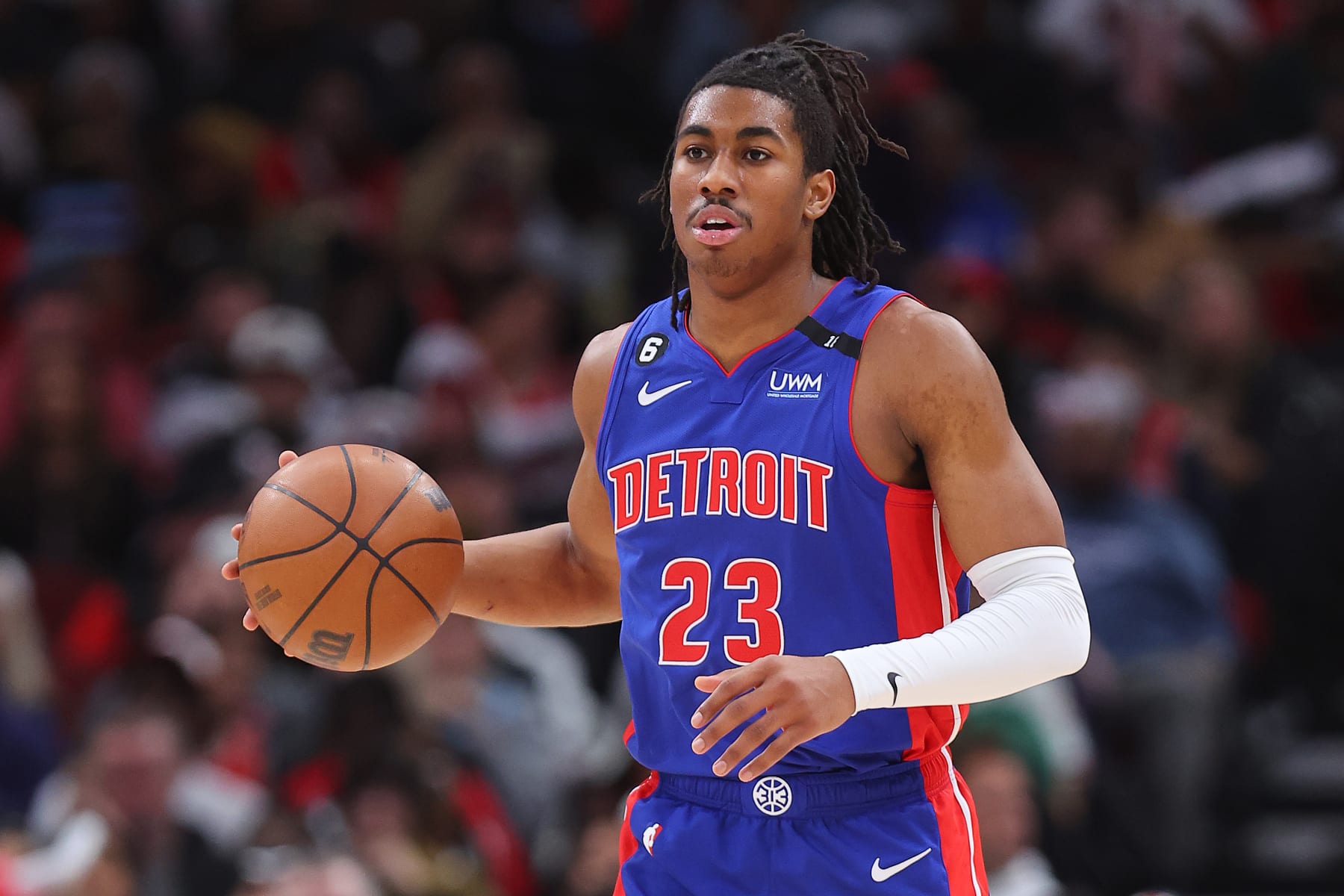 CHICAGO, ILLINOIS - DECEMBER 30: Jaden Ivey #23 of the Detroit Pistons dribbles up the court against the Chicago Bulls during the second half at United Center on December 30, 2022 in Chicago, Illinois. NOTE TO USER: User expressly acknowledges and agrees that, by downloading and or using this photograph, User is consenting to the terms and conditions of the Getty Images License Agreement. (Photo by Michael Reaves/Getty Images,)