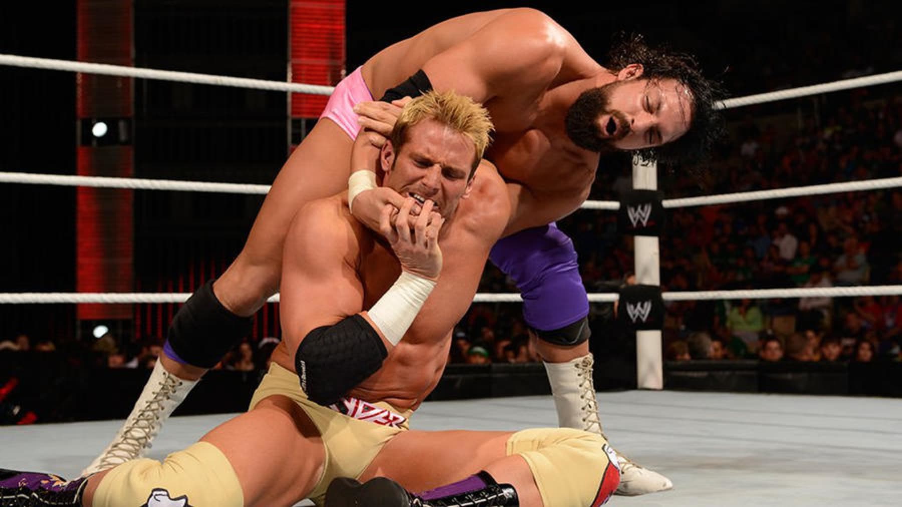 Which WWE stars from yesteryear will resurface at the Royal Rumble this year?