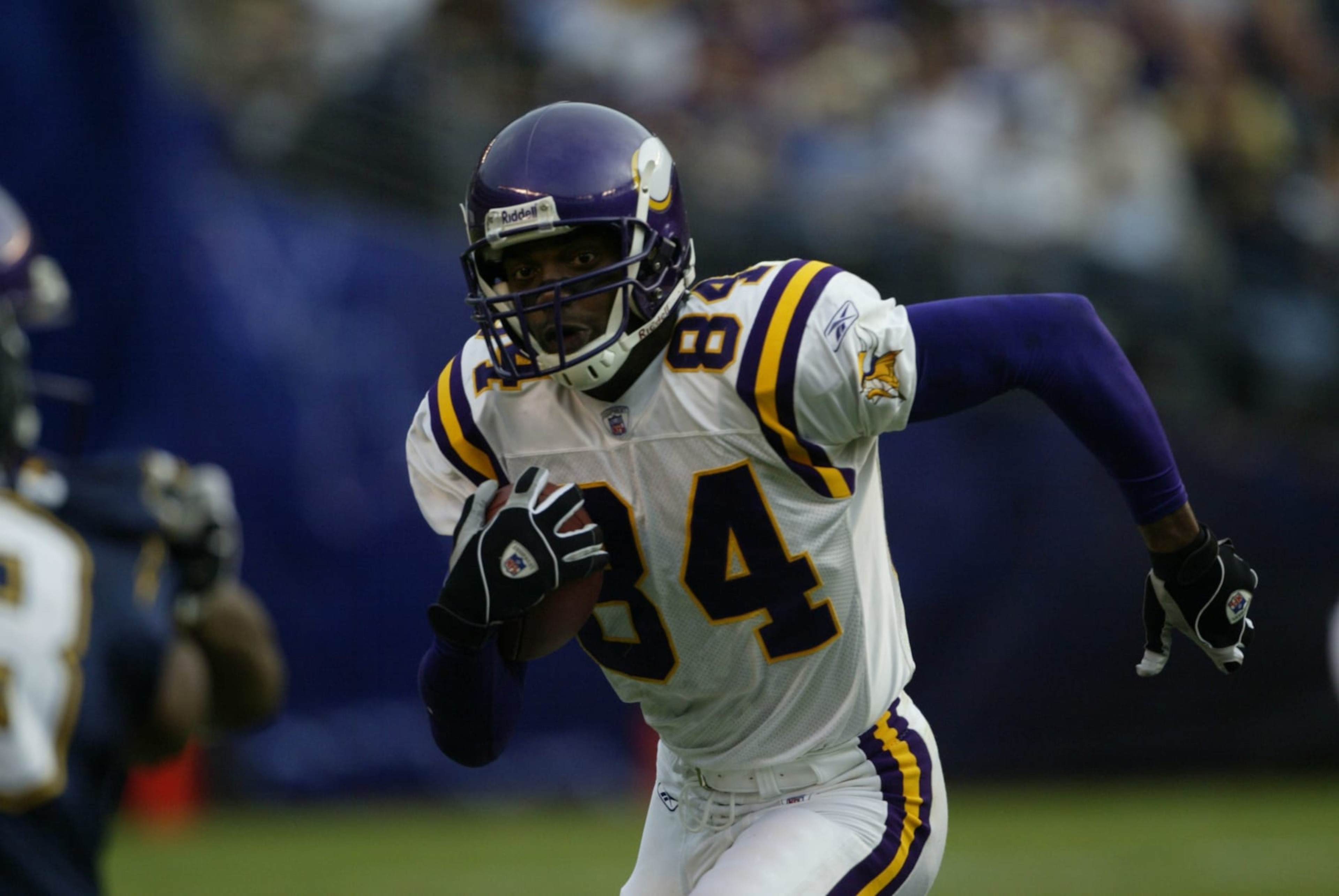 UNITED STATES - NOVEMBER 09:  Football: Closeup of Minnesota Vikings Randy Moss in action vs San Diego Chargers, San Diego, CA 11/9/2003  (Photo by Peter Read Miller/Sports Illustrated via Getty Images)  (SetNumber: X69603 TK1)