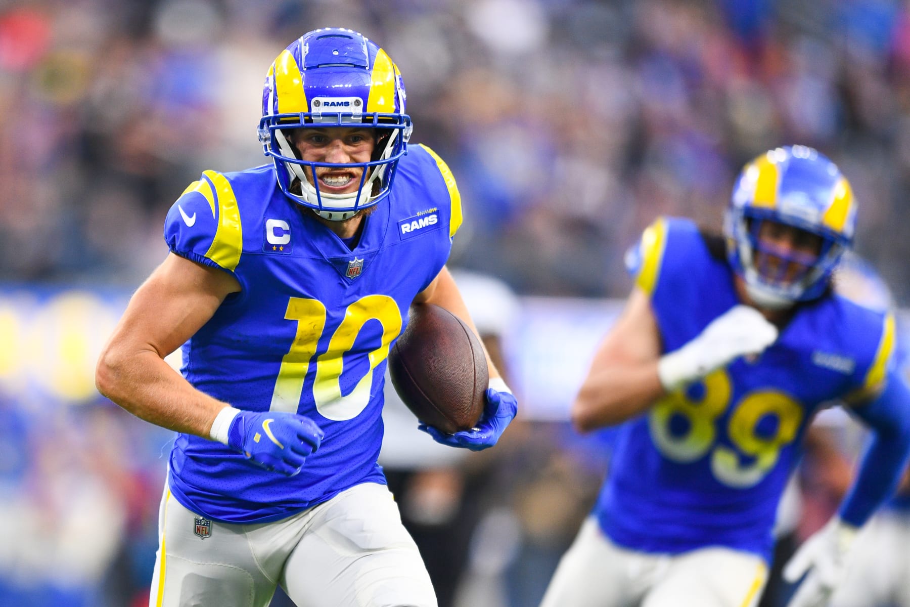 INGLEWOOD, CA - DECEMBER 05: Los Angeles Rams Wide Receiver Cooper Kupp (10) on his way to a touchdown during the NFL game between the Jacksonville Jaguars and the Los Angeles Rams on December 5, 2021, at SoFi Stadium in Inglewood, CA. (Photo by Brian Rothmuller/Icon Sportswire via Getty Images)