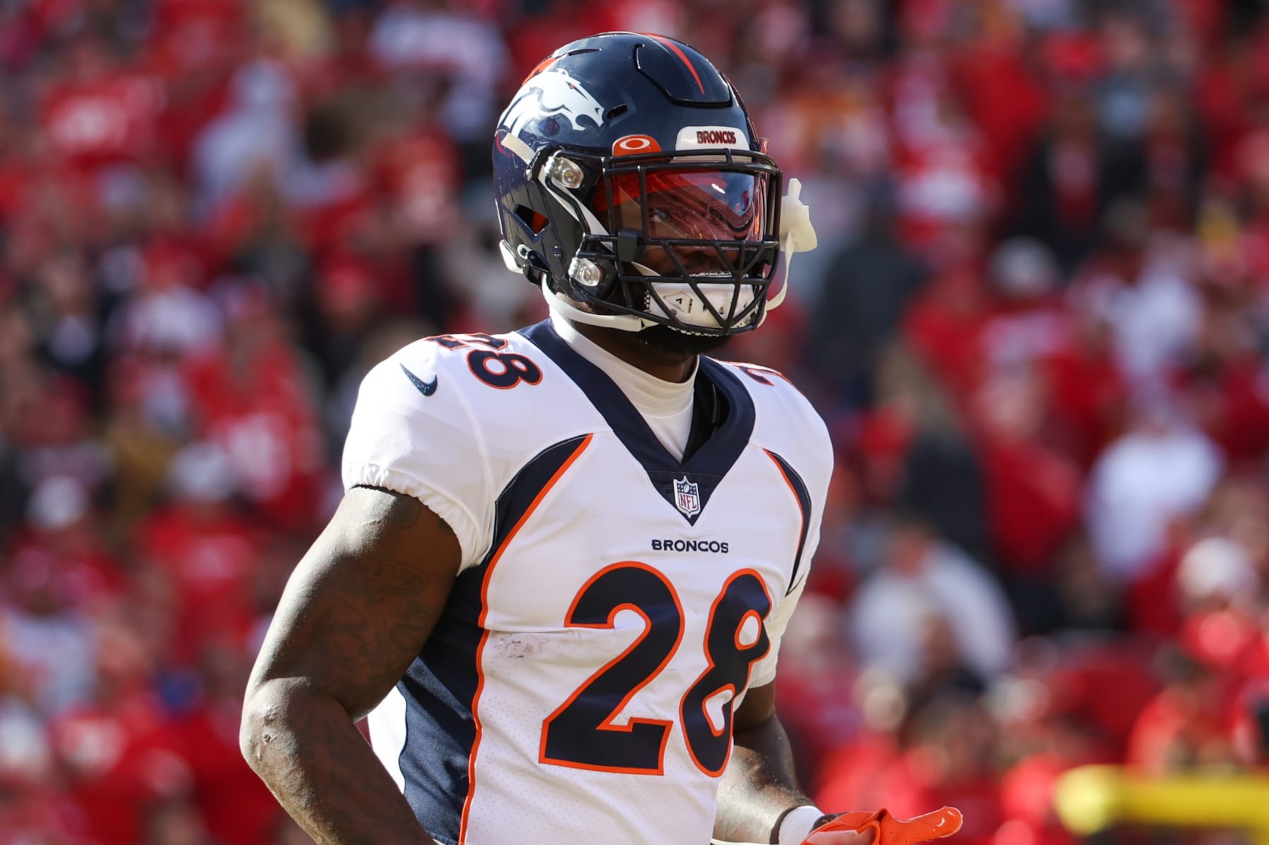 Broncos RB Latavius Murray Broncos RB Latavius Murray