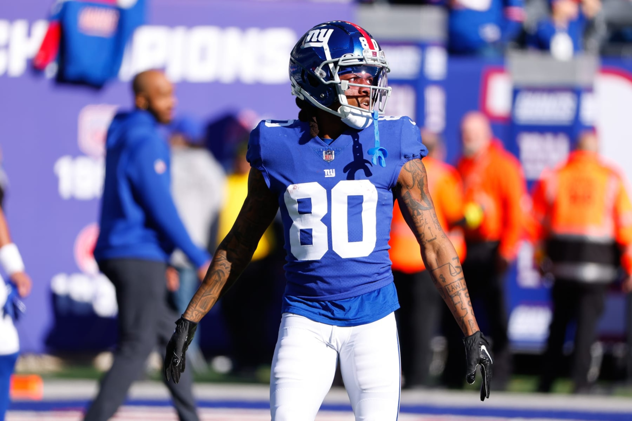 EAST RUTHERFORD, NJ - JANUARY 01: New York Giants wide receiver Richie James (80) prior to the National Football League game between the New York Giants and the Indianapolis Colts on January 1, 2023 at MetLife Stadium in East Rutherford, New Jersey. (Photo by Rich Graessle/Icon Sportswire via Getty Images) EAST RUTHERFORD, NJ - JANUARY 01: New York Giants wide receiver Richie James (80) prior to the National Football League game between the New York Giants and the Indianapolis Colts on January 1, 2023 at MetLife Stadium in East Rutherford, New Jersey. (Photo by Rich Graessle/Icon Sportswire via Getty Images)