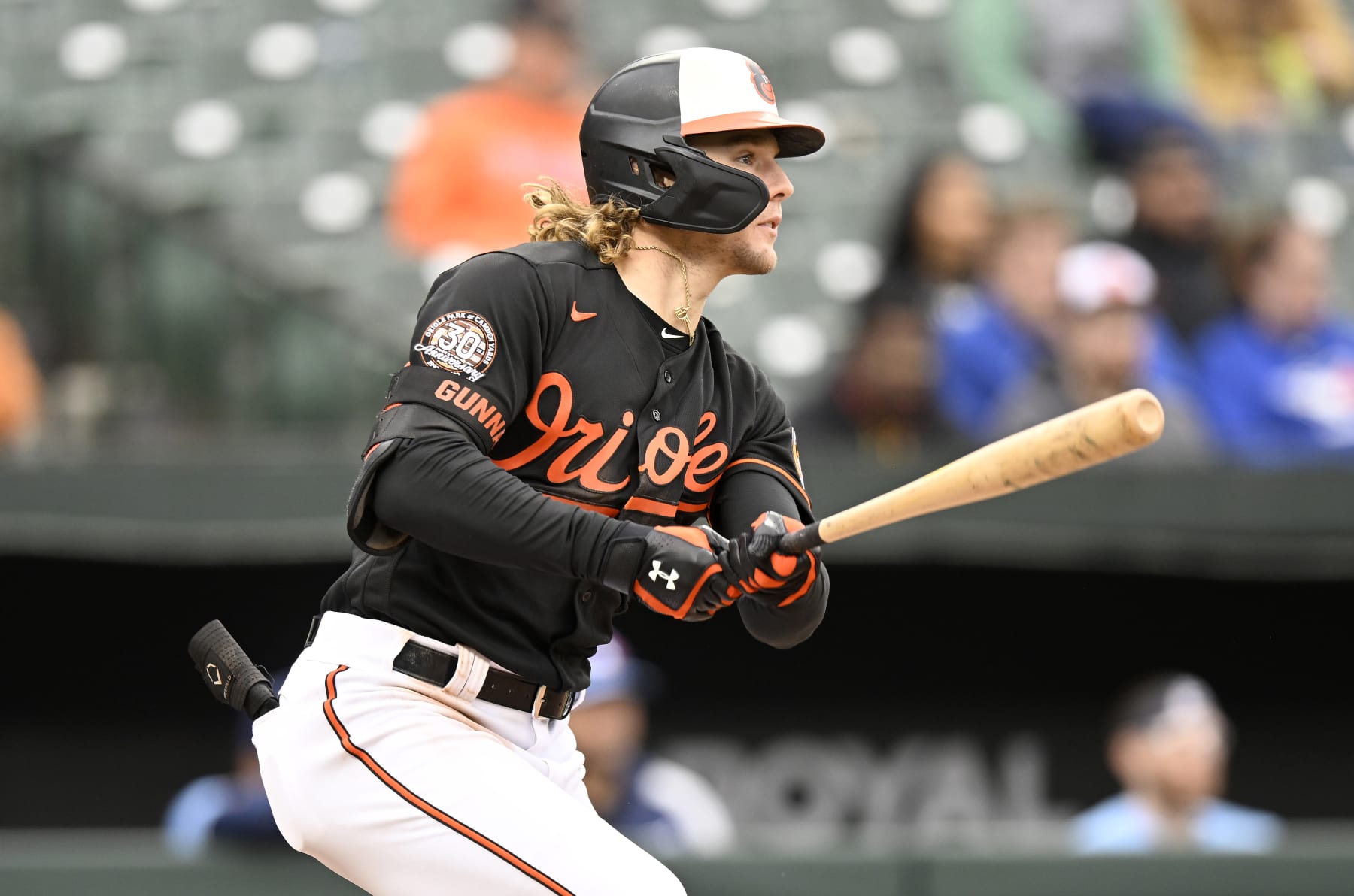 BALTIMORE, MARYLAND - OCTOBER 05: Gunnar Henderson #2 of the Baltimore Orioles bats against the Toronto Blue Jays during game one of a doubleheader at Oriole Park at Camden Yards on October 05, 2022 in Baltimore, Maryland. (Photo by G Fiume/Getty Images)