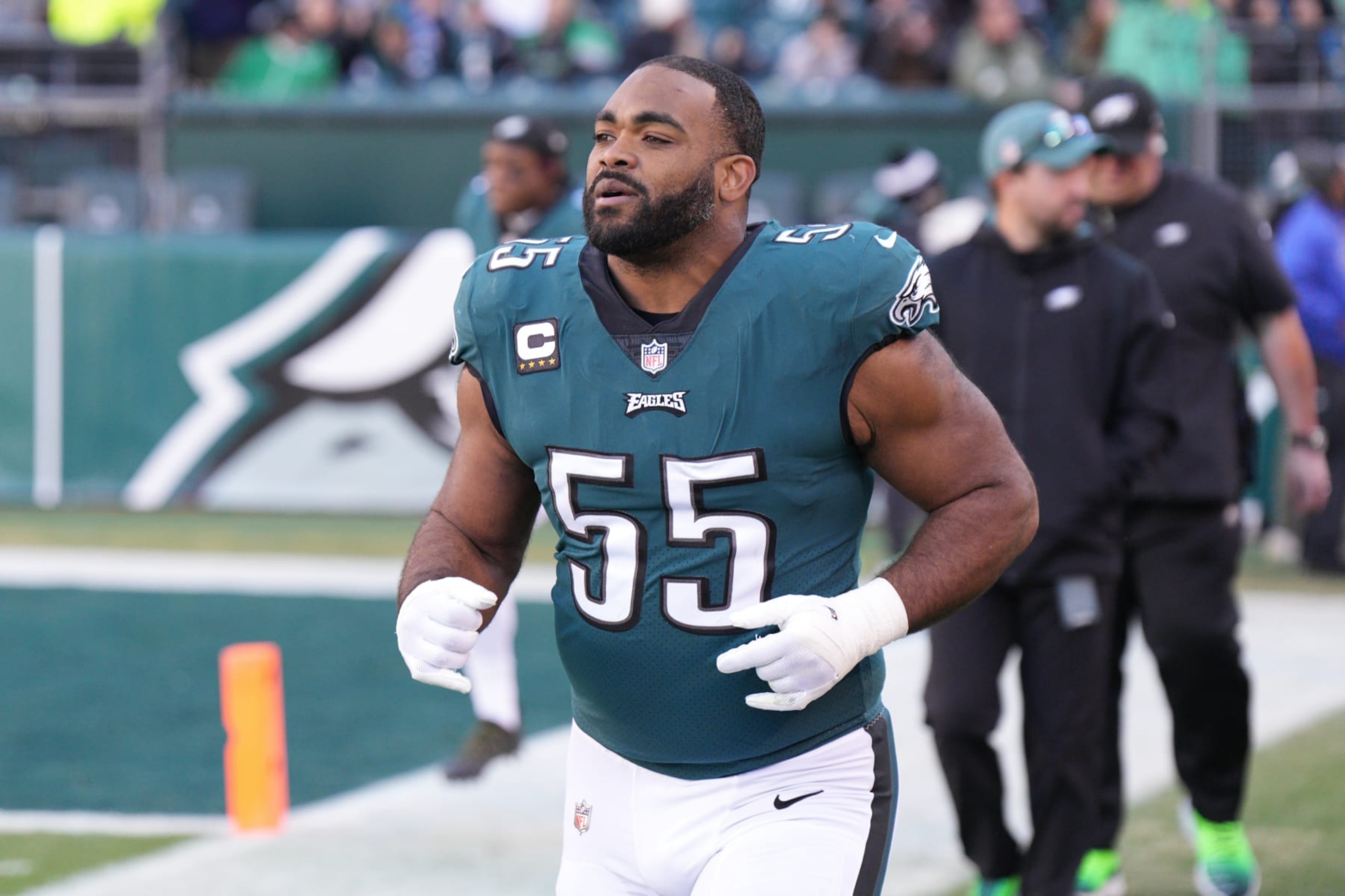 Eagles Edge Brandon Graham