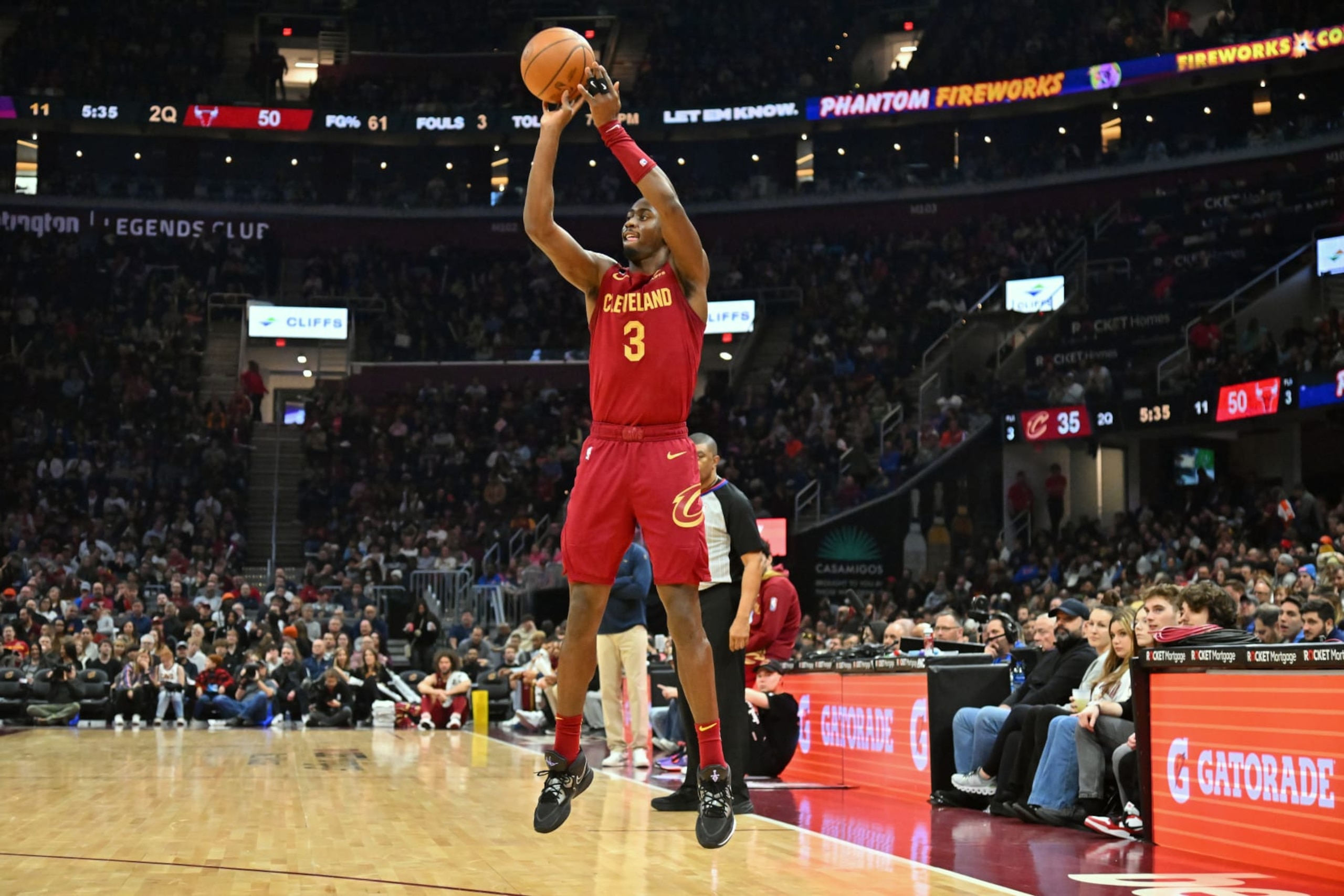 CLEVELAND, OHIO - JANUARY 02: Caris LeVert #3 of the Cleveland Cavaliers shoots during the second quarter against the Chicago Bulls at Rocket Mortgage Fieldhouse on January 02, 2023 in Cleveland, Ohio. NOTE TO USER: User expressly acknowledges and agrees that, by downloading and or using this photograph, User is consenting to the terms and conditions of the Getty Images License Agreement. (Photo by Jason Miller/Getty Images)