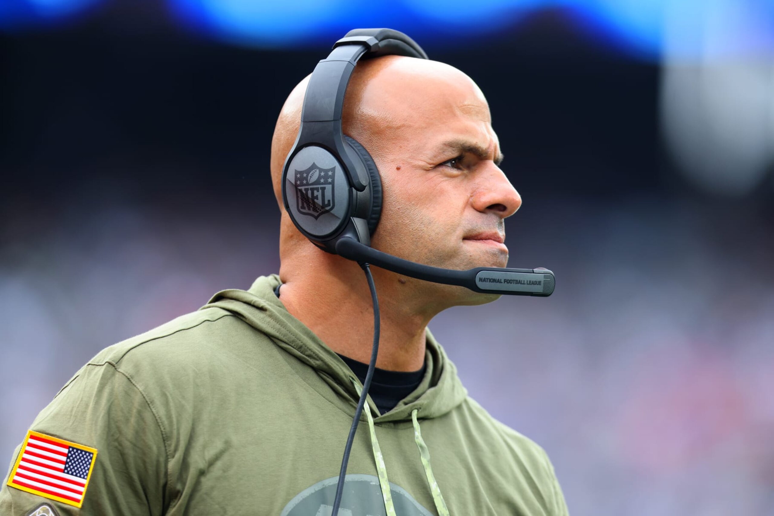 EAST RUTHERFORD, NEW JERSEY - NOVEMBER 06: Head coach Robert Saleh of the New York Jets looks on against the Buffalo Bills during the second half at MetLife Stadium on November 06, 2022 in East Rutherford, New Jersey. (Photo by Mike Stobe/Getty Images)