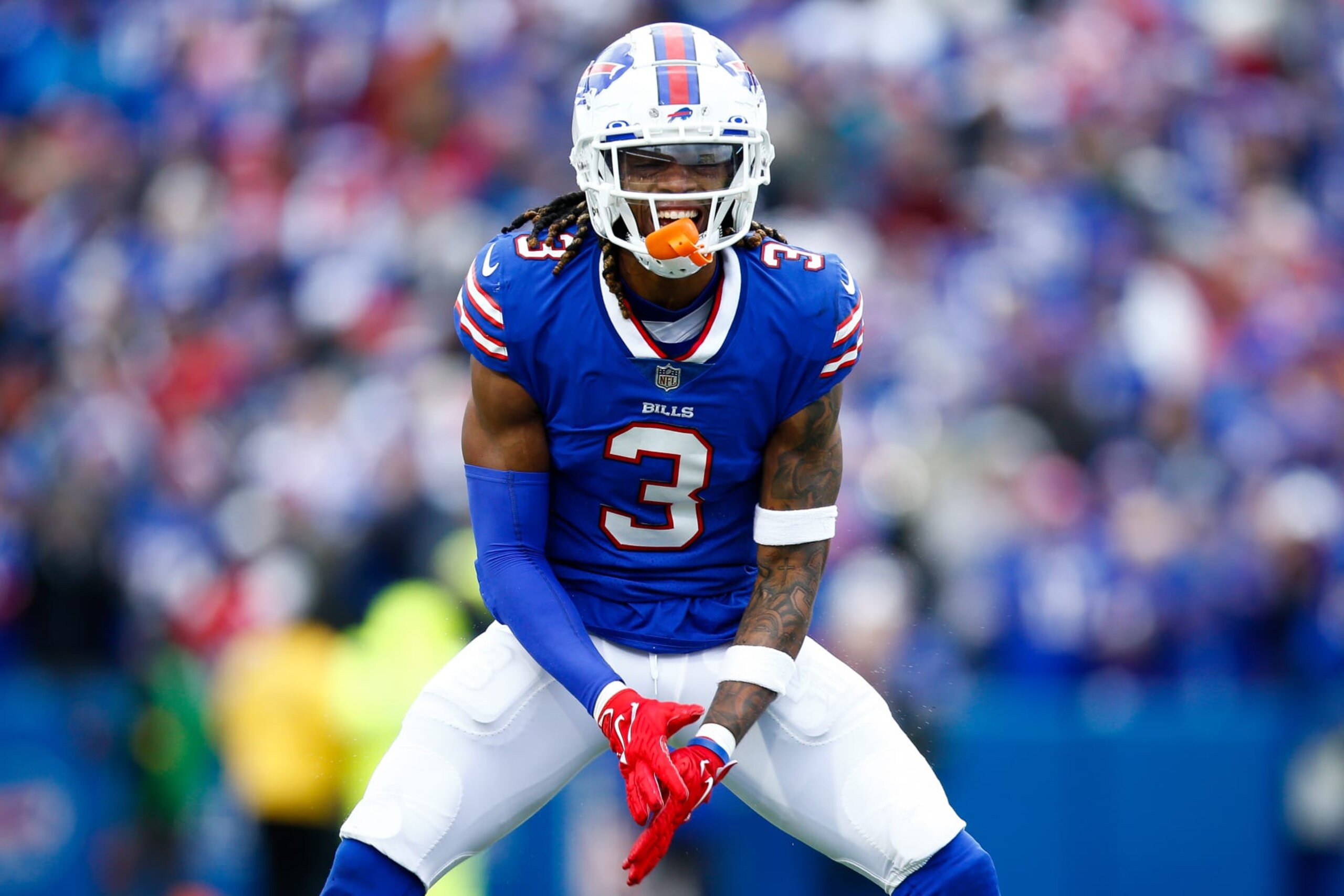 ORCHARD PARK, NY - NOVEMBER 13: Damar Hamlin #3 of the Buffalo Bills reacts to a play against the Minnesota Vikings at Highmark Stadium on November 13, 2022 in Orchard Park, New York. (Photo by Isaiah Vazquez/Getty Images) ORCHARD PARK, NY - NOVEMBER 13: Damar Hamlin #3 of the Buffalo Bills reacts to a play against the Minnesota Vikings at Highmark Stadium on November 13, 2022 in Orchard Park, New York. (Photo by Isaiah Vazquez/Getty Images)