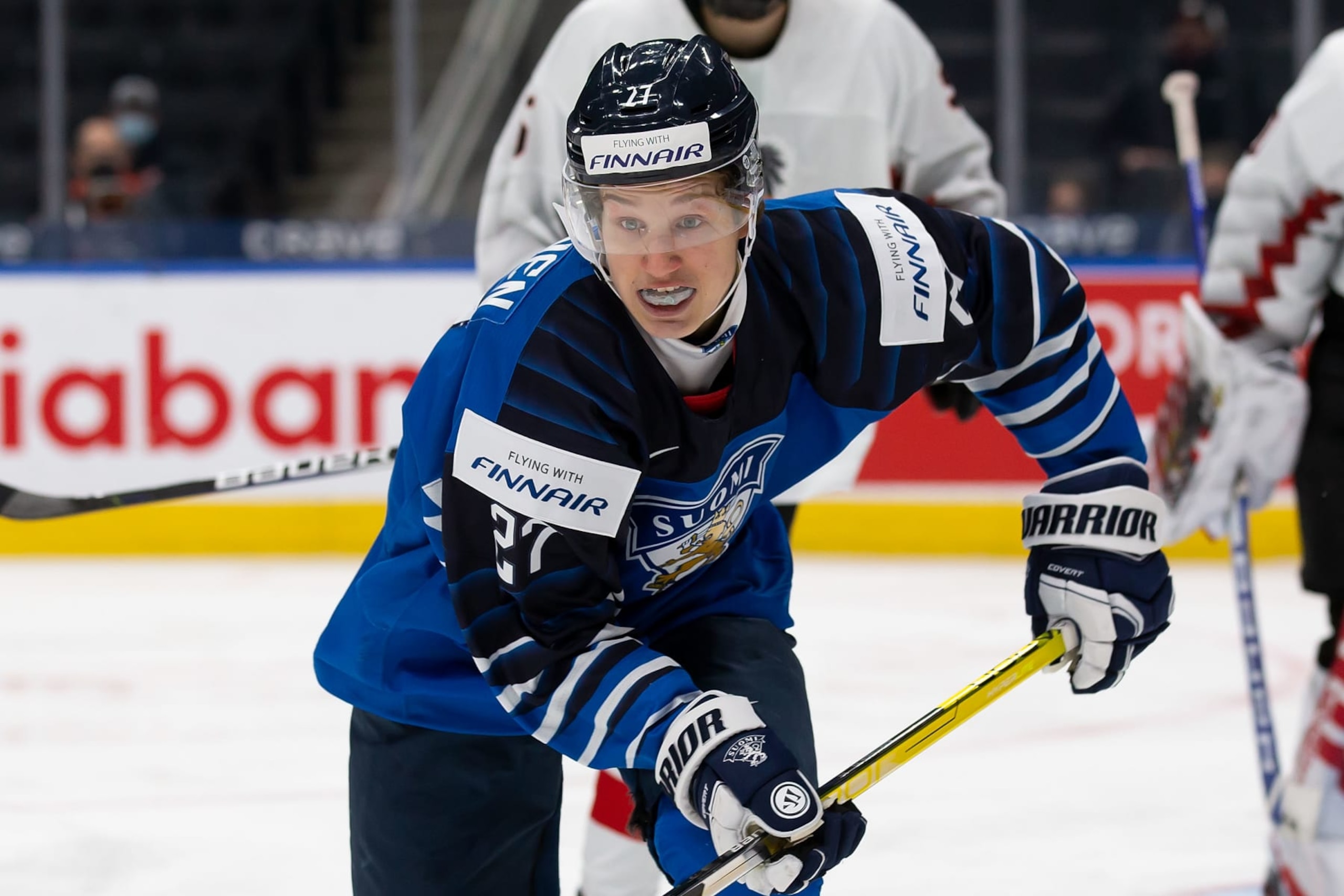 EDMONTON, AB - DECEMBER 26: Oliver Kapanen #27 of Finland skates against Austria in the third period during the 2022 IIHF World Junior Championship at Rogers Place on December 27, 2021 in Edmonton, Canada. (Photo by Codie McLachlan/Getty Images)
