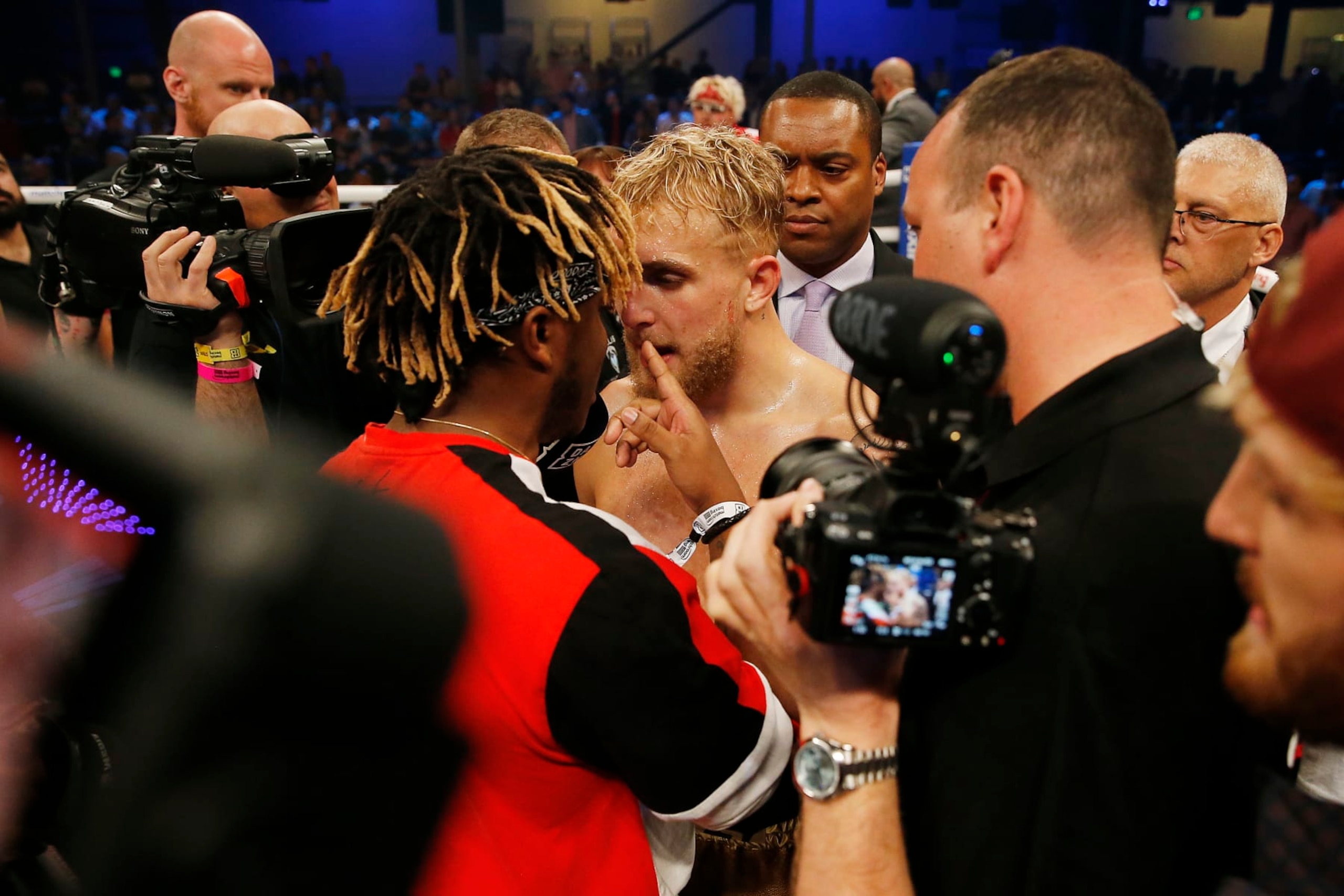 MIAMI, FLORIDA - JANUARY 30: Jake Paul and KSI argue after Paul defeated AnEsonGib in a first round knockout during their fight at Meridian at Island Gardens on January 30, 2020 in Miami, Florida. (Photo by Michael Reaves/Getty Images) MIAMI, FLORIDA - JANUARY 30: Jake Paul and KSI argue after Paul defeated AnEsonGib in a first round knockout during their fight at Meridian at Island Gardens on January 30, 2020 in Miami, Florida. (Photo by Michael Reaves/Getty Images)