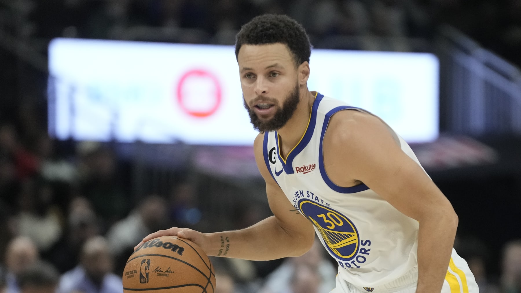 Golden State Warriors' Stephen Curry during the first half of an NBA basketball game against the Milwaukee Bucks Tuesday, Dec. 13, 2022, in Milwaukee. (AP Photo/Morry Gash)