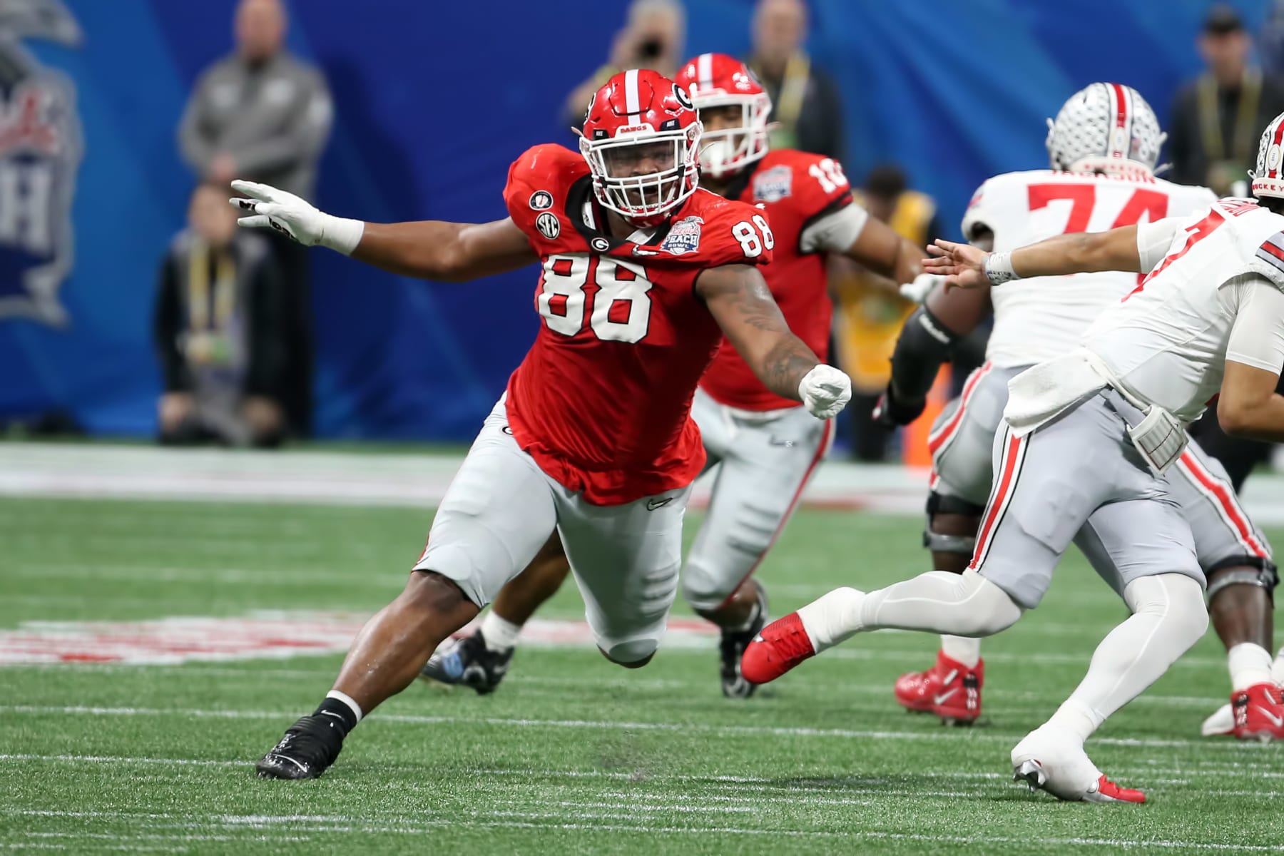 ATLANTA, GA - DECEMBER 31: Georgia Bulldogs defensive lineman Jalen Carter (88) during the college football Playoff Semifinal game at the Chick-fil-a Peach Bowl between the Georgia Bulldogs and the Ohio State Buckeyes on December 31, 2022 at Mercedes-Benz Stadium in Atlanta, Georgia.  (Photo by Michael Wade/Icon Sportswire via Getty Images)