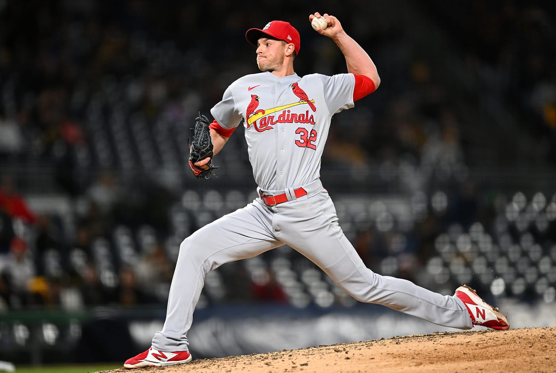 PITTSBURGH, PA - OCTOBER 03:  Steven Matz #32 of the St. Louis Cardinals pitches during the eighth inning against the Pittsburgh Pirates at PNC Park on October 3, 2022 in Pittsburgh, Pennsylvania. (Photo by Joe Sargent/Getty Images)