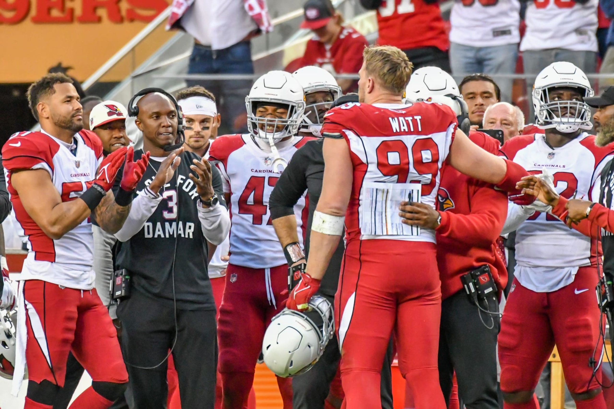 SANTA CLARA, CA - JANUARY 08: Arizona Cardinals defensive end J.J. Watt (99) gets applause from coaches and the bench after his final game play in the Week 18 game between the Arizona Cardinals and the San Francisco 49ers on Sunday, January 8, 2023 at Levi's Stadium in Santa Clara, California. (Photo by Douglas Stringer/Icon Sportswire via Getty Images) SANTA CLARA, CA - JANUARY 08: Arizona Cardinals defensive end J.J. Watt (99) gets applause from coaches and the bench after his final game play in the Week 18 game between the Arizona Cardinals and the San Francisco 49ers on Sunday, January 8, 2023 at Levi's Stadium in Santa Clara, California. (Photo by Douglas Stringer/Icon Sportswire via Getty Images)