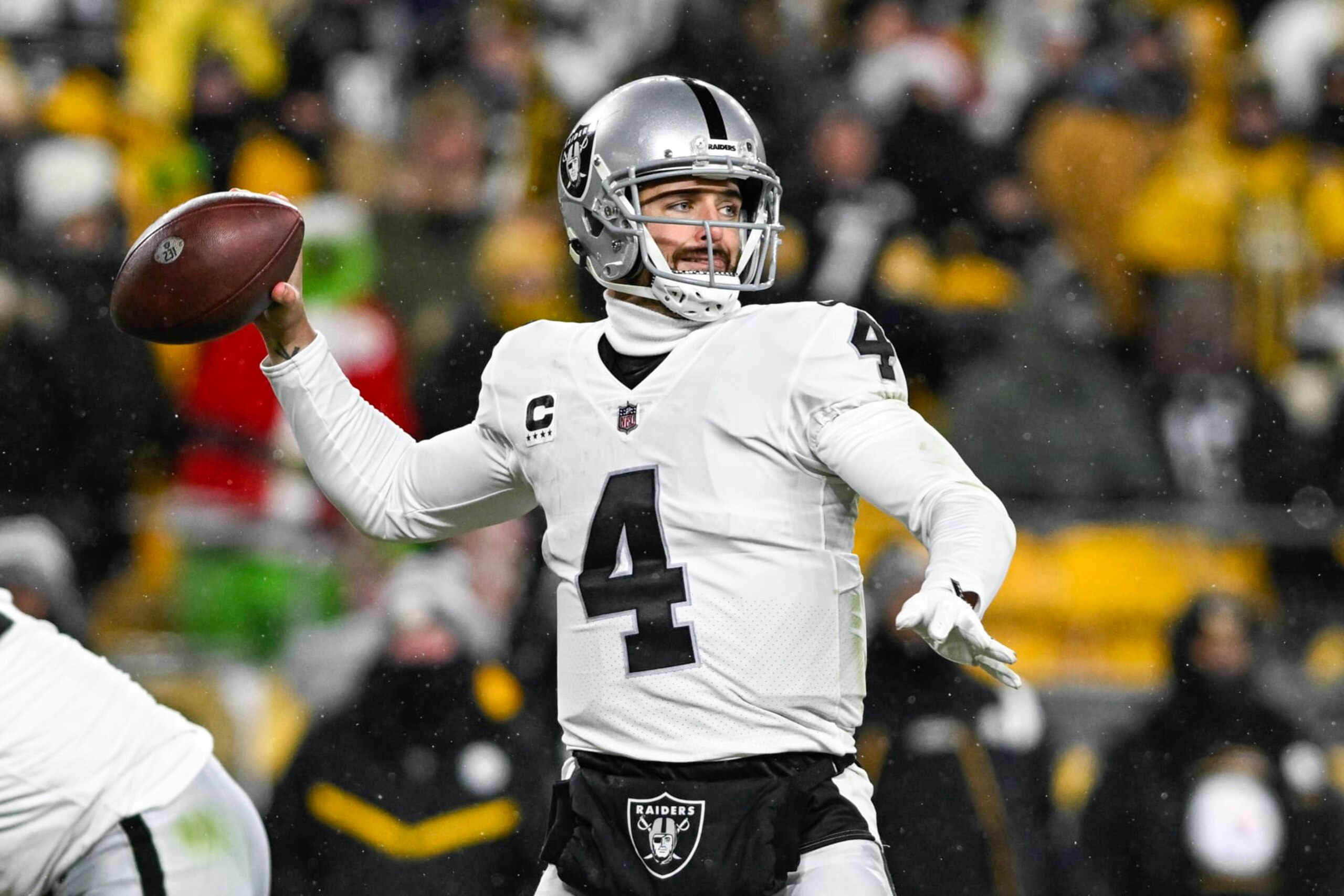 PITTSBURGH, PENNSYLVANIA - DECEMBER 24: Derek Carr #4 of the Las Vegas Raiders throws a pass in the fourth quarter against the Pittsburgh Steelers at Acrisure Stadium on December 24, 2022 in Pittsburgh, Pennsylvania. (Photo by Gaelen Morse/Getty Images) PITTSBURGH, PENNSYLVANIA - DECEMBER 24: Derek Carr #4 of the Las Vegas Raiders throws a pass in the fourth quarter against the Pittsburgh Steelers at Acrisure Stadium on December 24, 2022 in Pittsburgh, Pennsylvania. (Photo by Gaelen Morse/Getty Images)