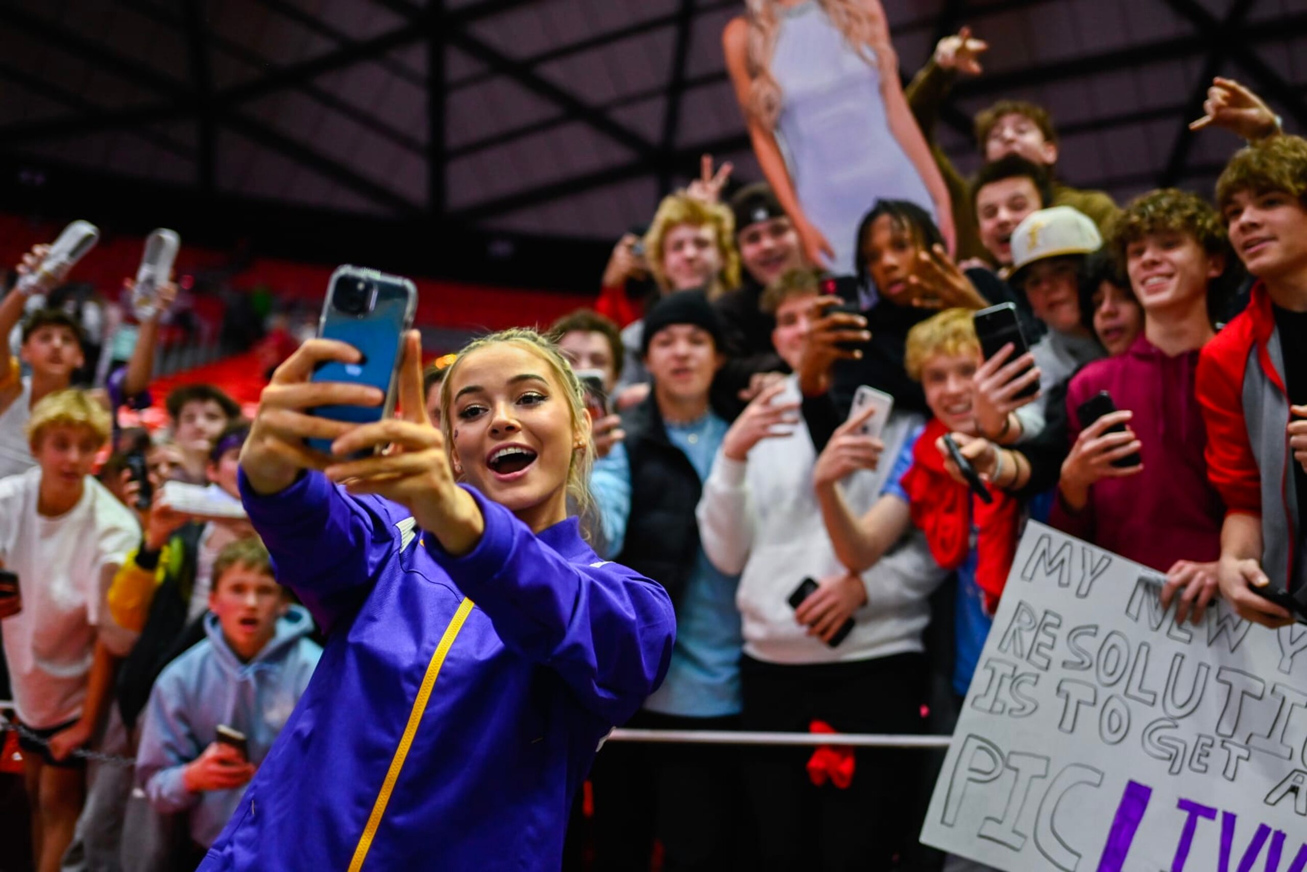 SALT LAKE CITY, UTAH - JANUARY 06: Olivia Dunne of LSU takes a 'selfie' with fans after a PAC-12 meet against Utah at Jon M. Huntsman Center on January 06, 2023 in Salt Lake City, Utah. (Photo by Alex Goodlett/Getty Images) SALT LAKE CITY, UTAH - JANUARY 06: Olivia Dunne of LSU takes a 'selfie' with fans after a PAC-12 meet against Utah at Jon M. Huntsman Center on January 06, 2023 in Salt Lake City, Utah. (Photo by Alex Goodlett/Getty Images)