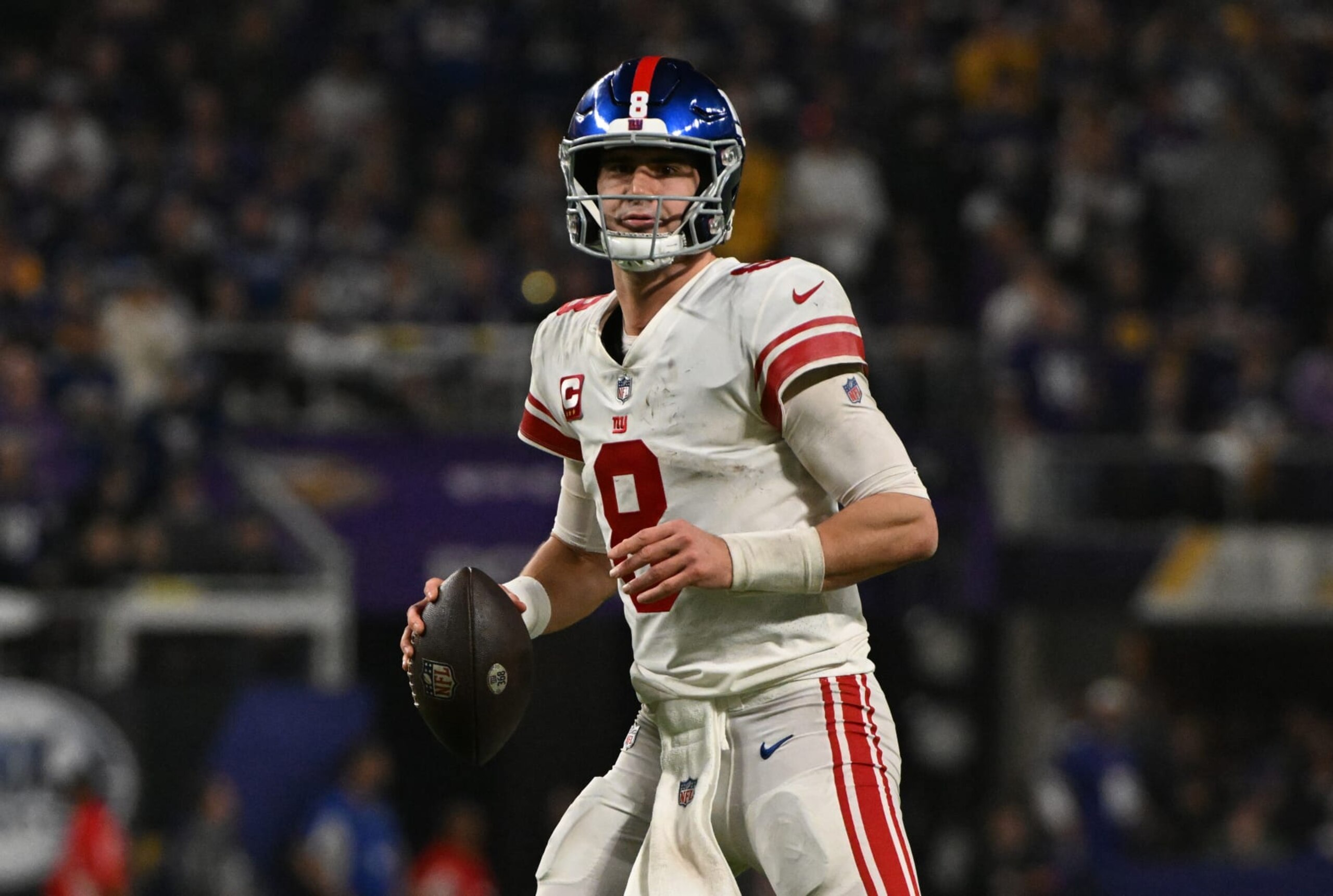 MINNEAPOLIS, MINNESOTA - JANUARY 15: Daniel Jones #8 of the New York Giants looks to pass during the fourth quarter against the Minnesota Vikings in the NFC Wild Card playoff game at U.S. Bank Stadium on January 15, 2023 in Minneapolis, Minnesota. (Photo by Stephen Maturen/Getty Images)