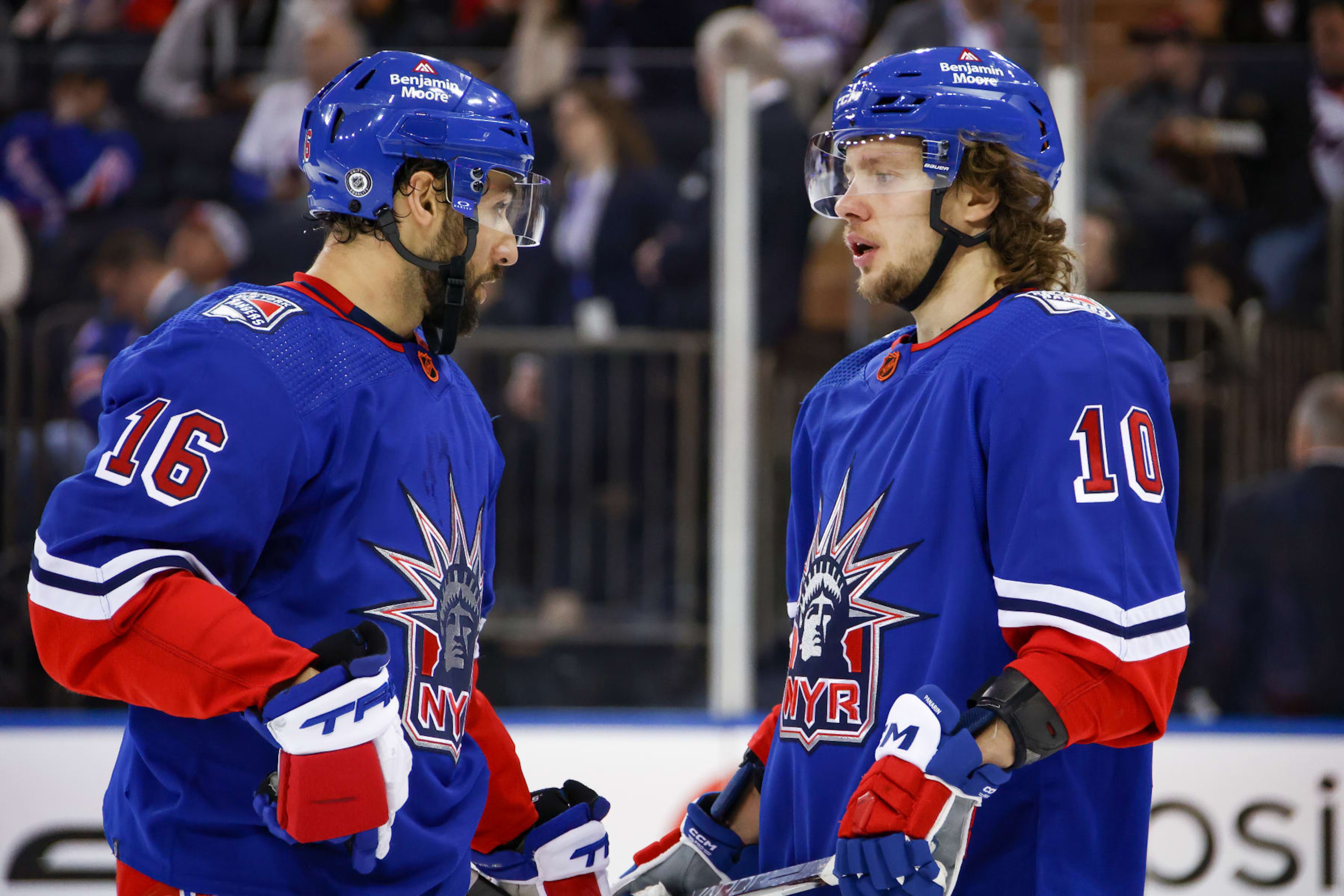 NEW YORK, NY - JANUARY 15: New York Rangers Center Vincent Trocheck (16) and New York Rangers Left Wing Artemi Panarin (10) talk during the second period of the National Hockey League game between the Montreal Canadiens and the New York Rangers on January 15, 2023 at Madison Square Garden in New York, NY. (Photo by Joshua Sarner/Icon Sportswire via Getty Images)
