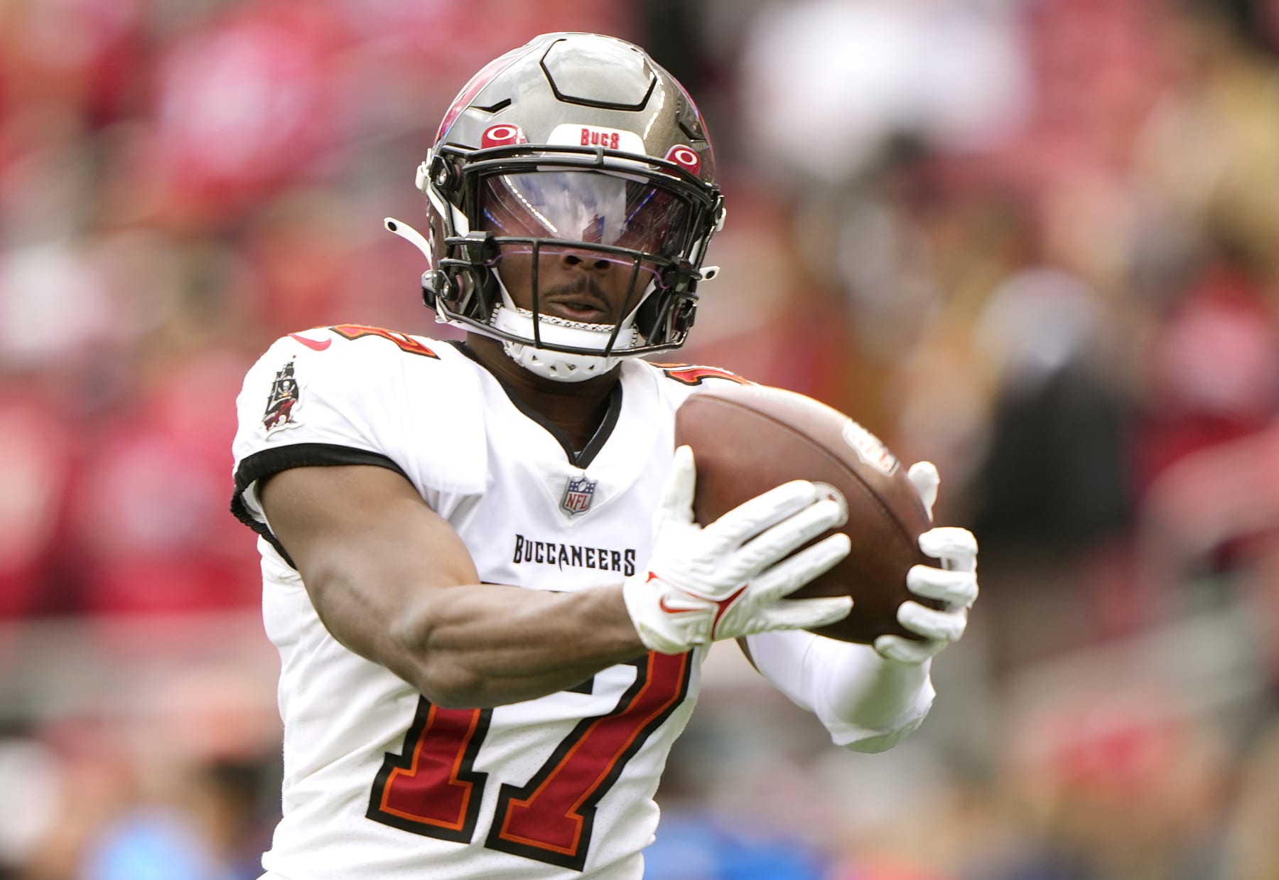 SANTA CLARA, CALIFORNIA - DECEMBER 11: Russell Gage Jr. #17 of the Tampa Bay Buccaneers warms up during pregame warm ups prior to the start of the game against the San Francisco 49ers at Levi's Stadium on December 11, 2022 in Santa Clara, California. (Photo by Thearon W. Henderson/Getty Images)
