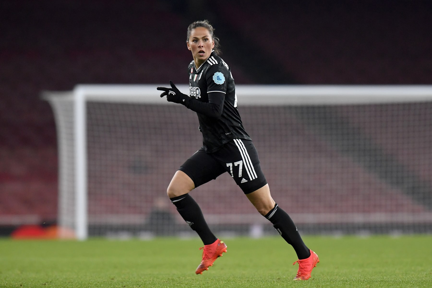 LONDON, ENGLAND - DECEMBER 07: Sara Bjork Gunnarsdottir of Juventus Women in action during the UEFA Women's Champions League group C match between Arsenal  and Juventus at Emirates Stadium on December 07, 2022 in London, England. (Photo by Filippo Alfero - Juventus FC/Juventus FC via Getty Images)