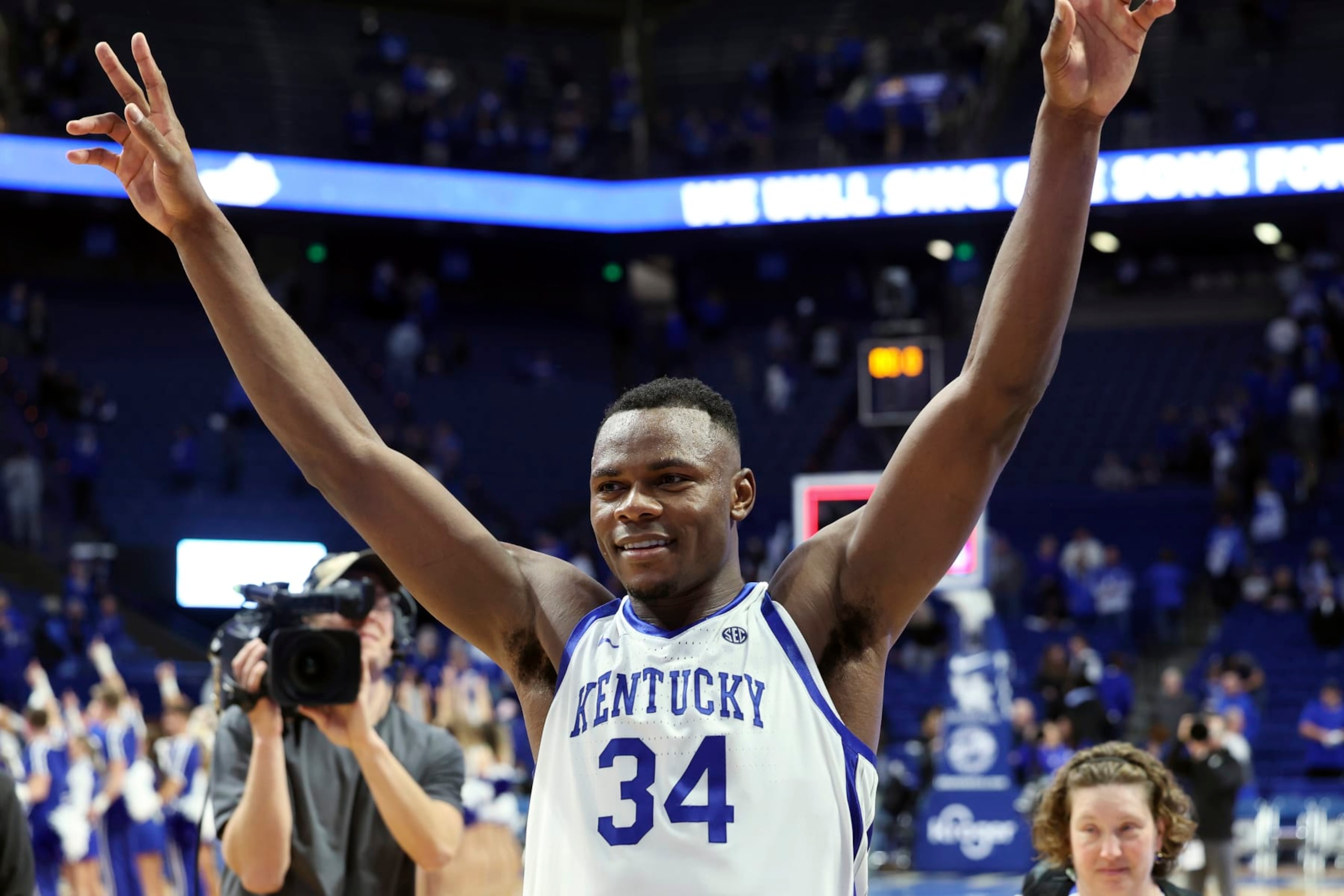 Kentucky's Oscar Tshiebwe