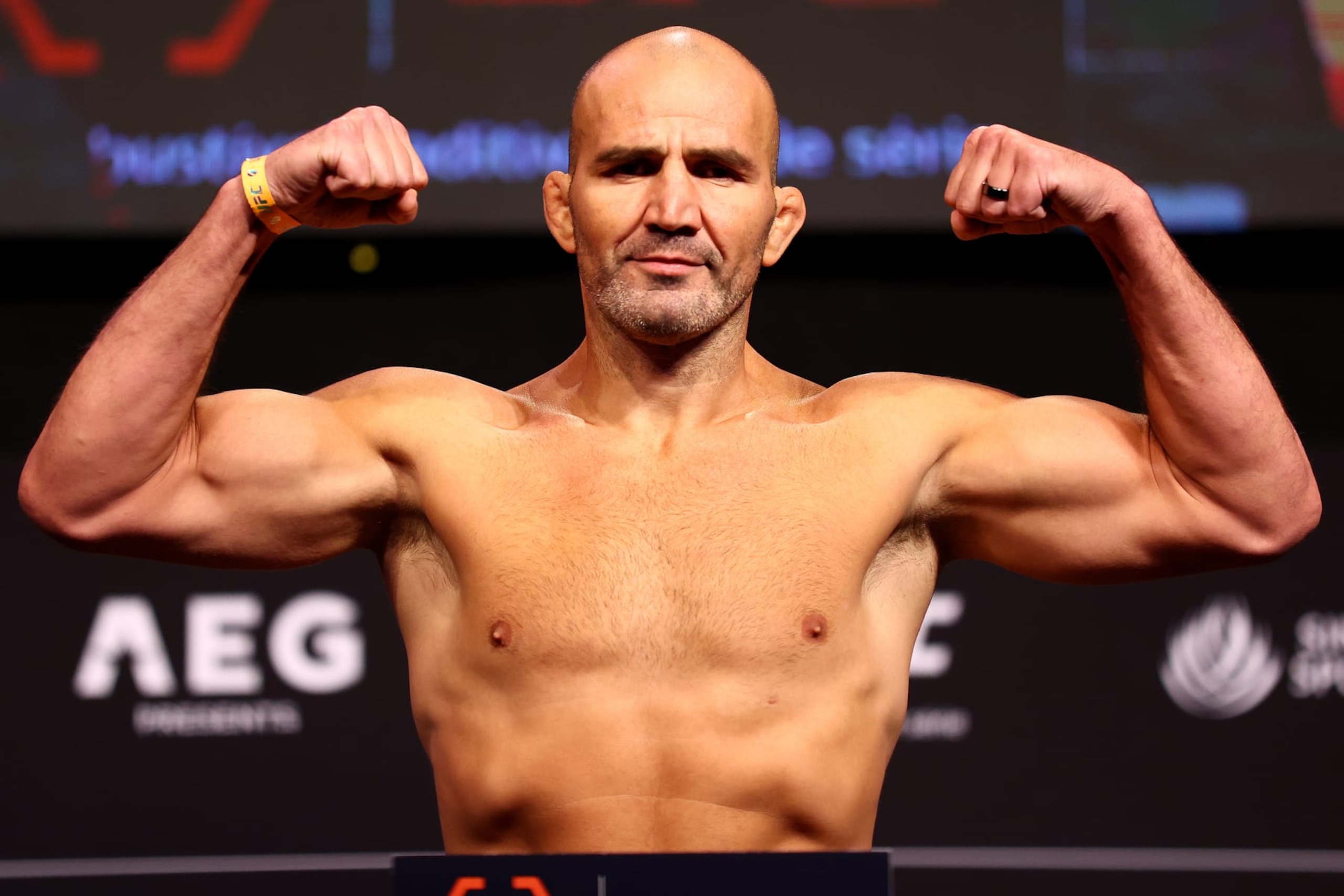 Glover Teixeira will have another shot at a UFC title at UFC 283. 