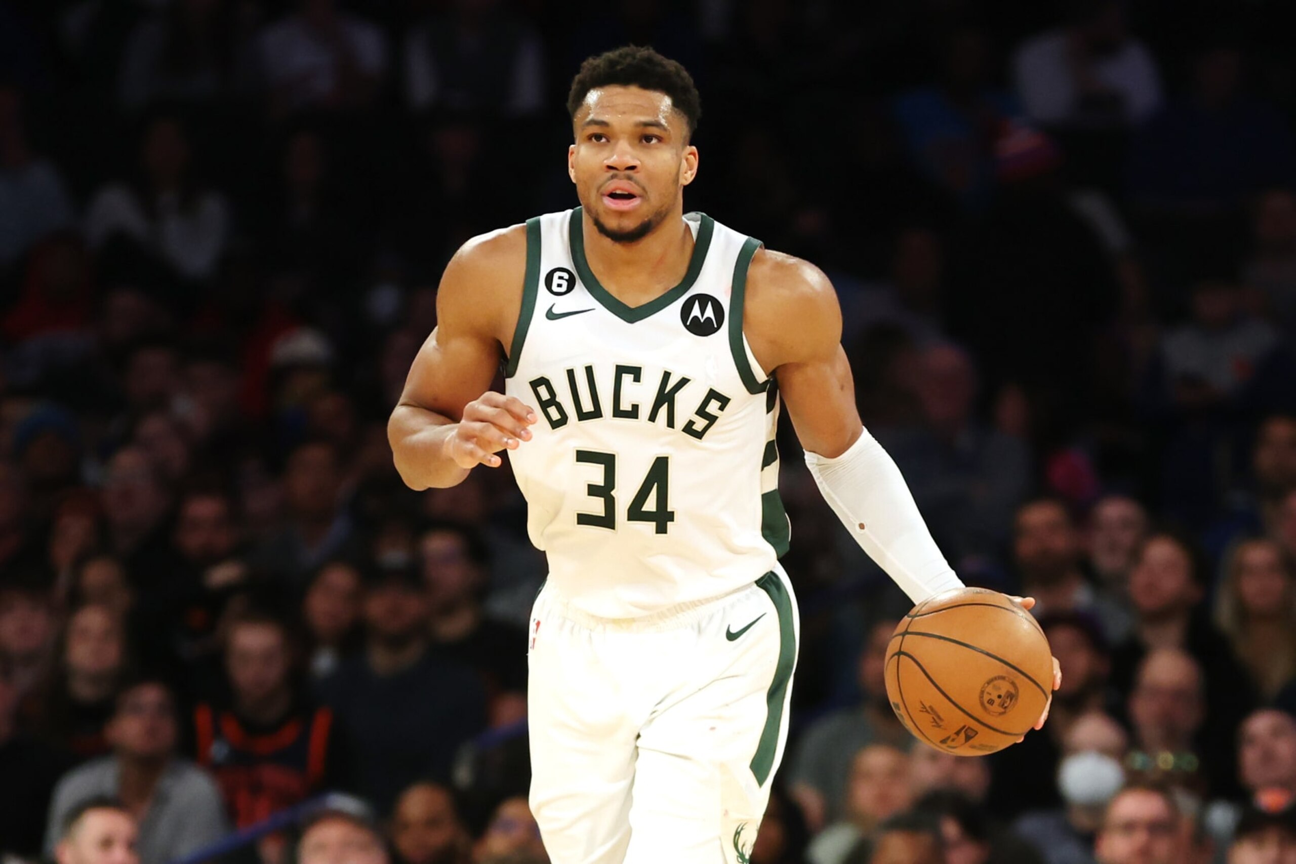 NEW YORK, NEW YORK - JANUARY 09: Giannis Antetokounmpo #34 of the Milwaukee Bucks dribbles during the second half against the New York Knicks at Madison Square Garden on January 09, 2023 in New York City. The Bucks won 111-107. NOTE TO USER: User expressly acknowledges and agrees that, by downloading and/or using this photograph, User is consenting to the terms and conditions of the Getty Images License Agreement. (Photo by Sarah Stier/Getty Images)