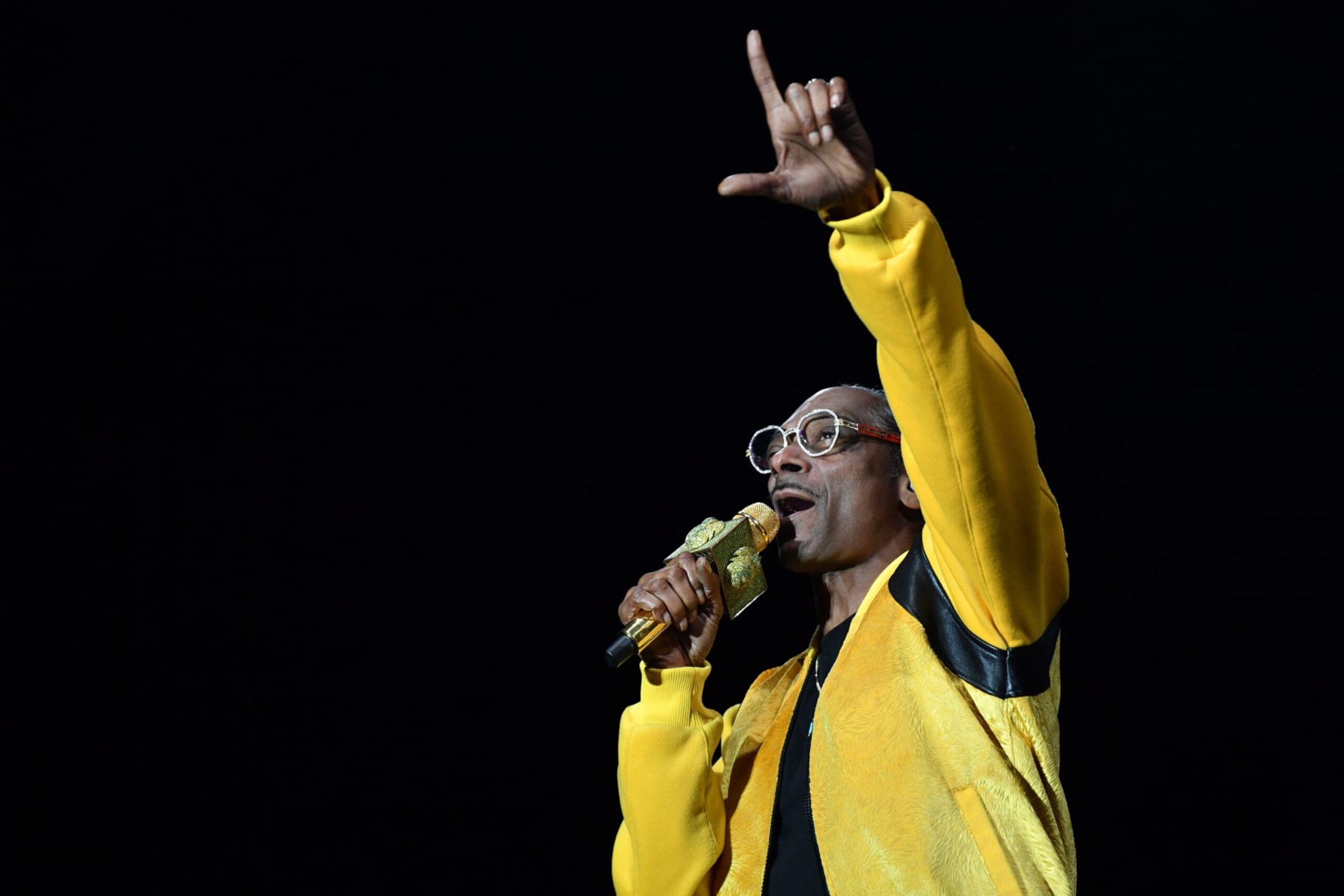 LOS ANGELES, CALIFORNIA - DECEMBER 10: Snoop Dogg performs at the 2022 LA3C Festival at Los Angeles State Historic Park on December 10, 2022 in Los Angeles, California. (Photo by Sarah Morris/Getty Images)