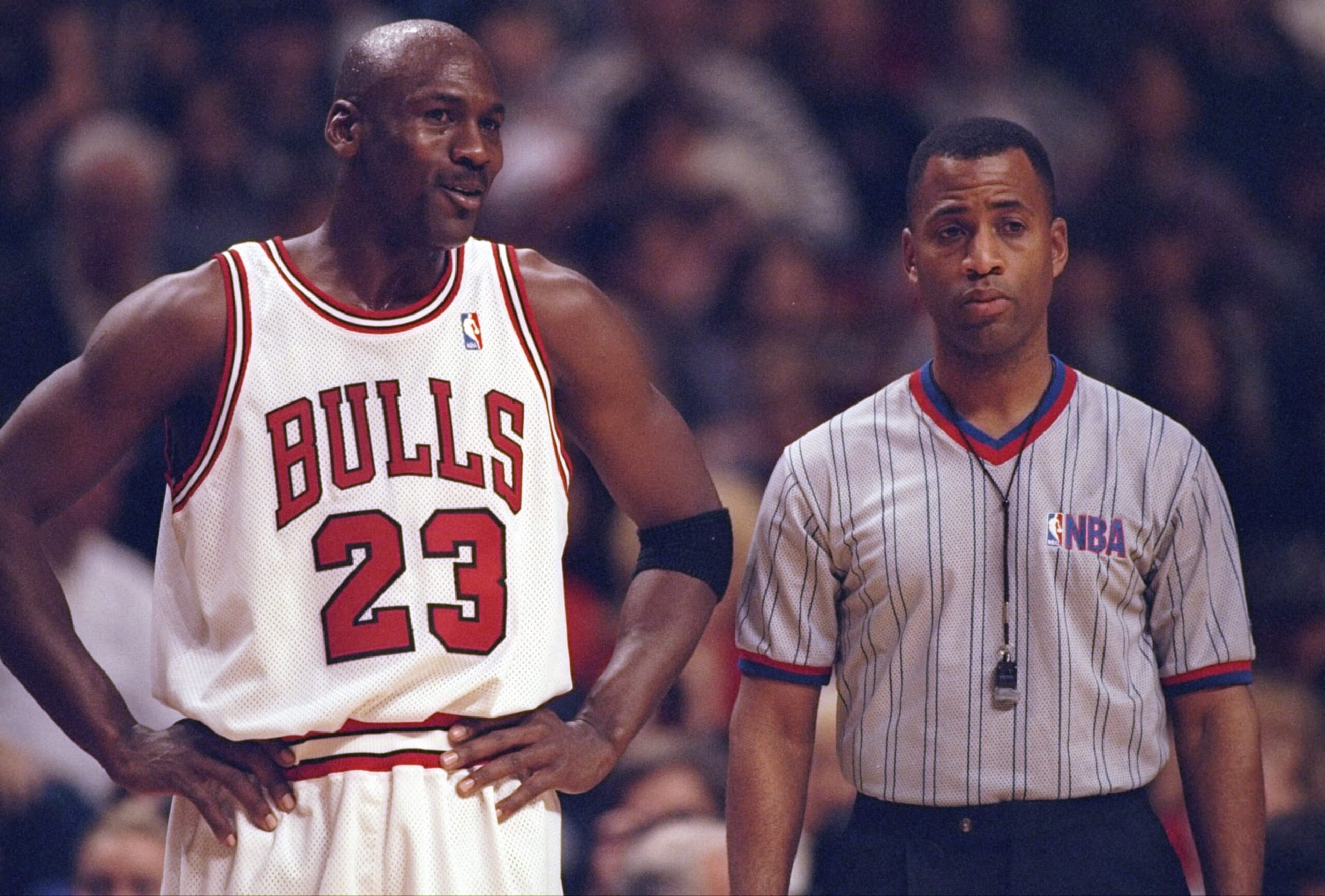 27 Dec 1997: Guard Michael Jordan of the Chicago Bulls confers with an official during a game against the Atlanta Hawks at the United Center in Chicago, Illinois. The Bulls won the game, 97-90. Mandatory Credit: Jonathan Daniel /Allsport 27 Dec 1997: Guard Michael Jordan of the Chicago Bulls confers with an official during a game against the Atlanta Hawks at the United Center in Chicago, Illinois. The Bulls won the game, 97-90. Mandatory Credit: Jonathan Daniel /Allsport