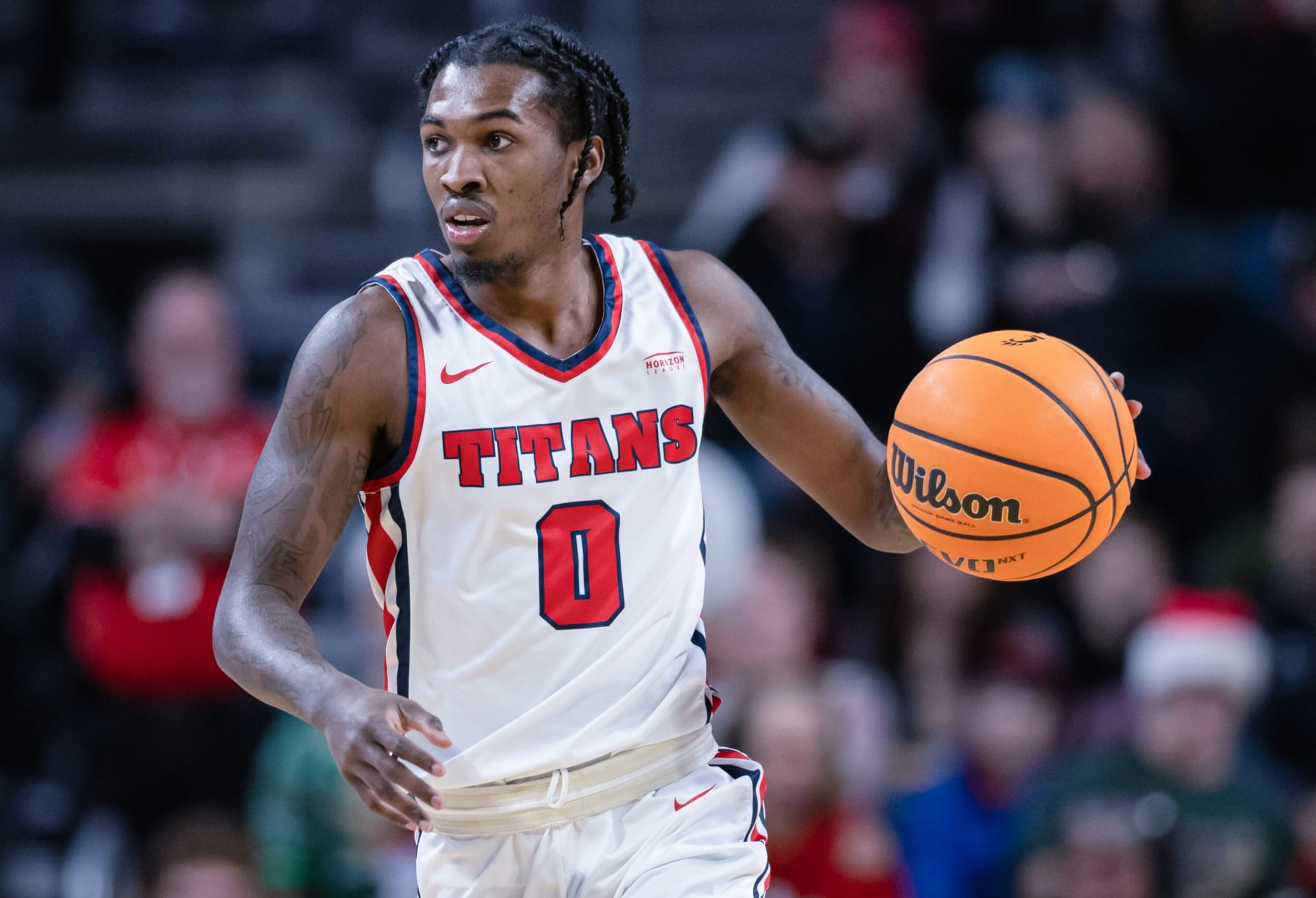 CINCINNATI, OH - DECEMBER 21: Antoine Davis #0 of the Detroit Mercy Titans brings the ball up court during the game against the Cincinnati Bearcats at Fifth Third Arena on December 21, 2022 in Cincinnati, Ohio. (Photo by Michael Hickey/Getty Images) CINCINNATI, OH - DECEMBER 21: Antoine Davis #0 of the Detroit Mercy Titans brings the ball up court during the game against the Cincinnati Bearcats at Fifth Third Arena on December 21, 2022 in Cincinnati, Ohio. (Photo by Michael Hickey/Getty Images)