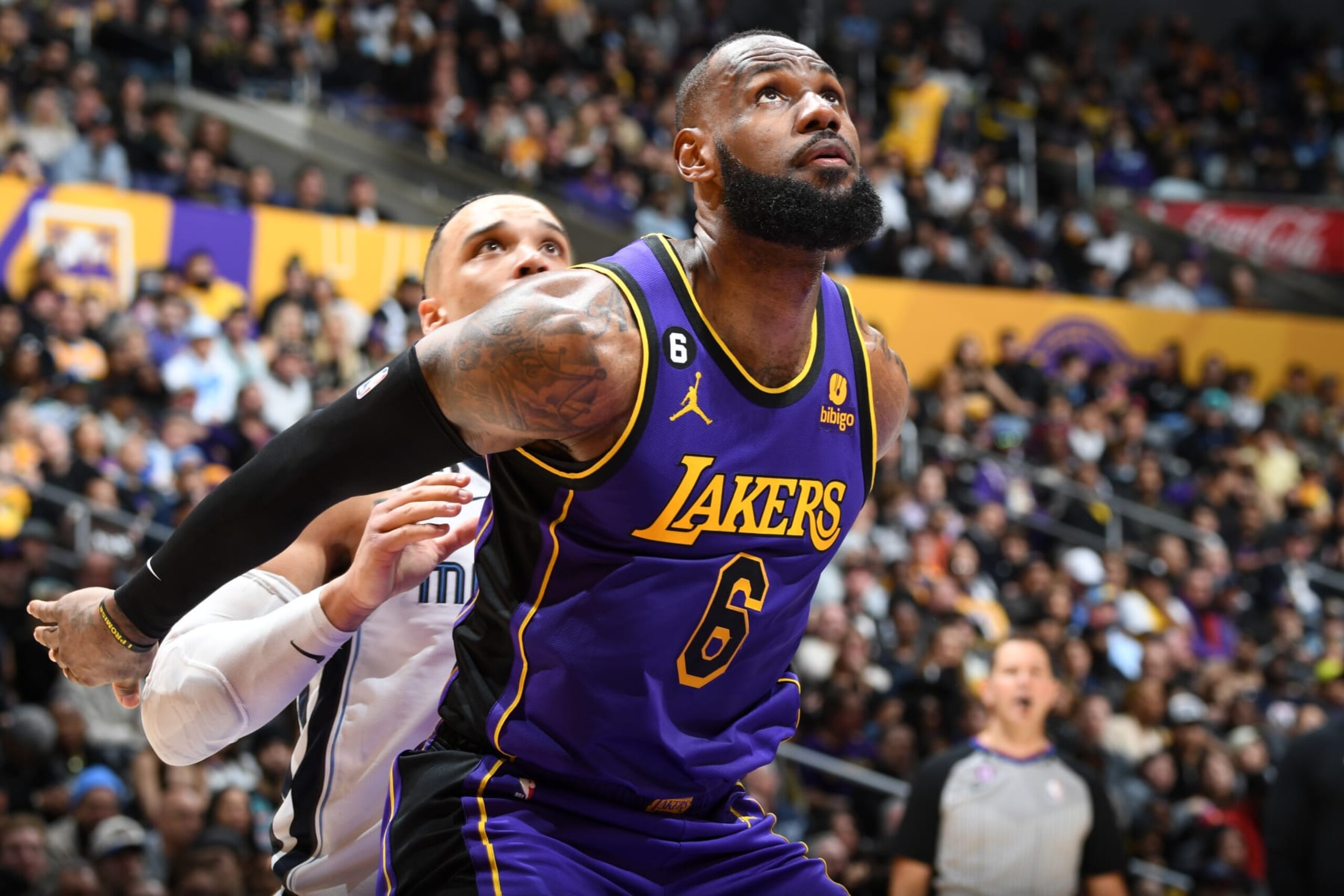 LOS ANGELES, CA - JANUARY 20: LeBron James #6 of the Los Angeles Lakers looks on during the game against the Memphis Grizzlies on January 20, 2023 at Crypto.Com Arena in Los Angeles, California. NOTE TO USER: User expressly acknowledges and agrees that, by downloading and/or using this Photograph, user is consenting to the terms and conditions of the Getty Images License Agreement. Mandatory Copyright Notice: Copyright 2023 NBAE (Photo by Andrew D. Bernstein/NBAE via Getty Images) LOS ANGELES, CA - JANUARY 20: LeBron James #6 of the Los Angeles Lakers looks on during the game against the Memphis Grizzlies on January 20, 2023 at Crypto.Com Arena in Los Angeles, California. NOTE TO USER: User expressly acknowledges and agrees that, by downloading and/or using this Photograph, user is consenting to the terms and conditions of the Getty Images License Agreement. Mandatory Copyright Notice: Copyright 2023 NBAE (Photo by Andrew D. Bernstein/NBAE via Getty Images)