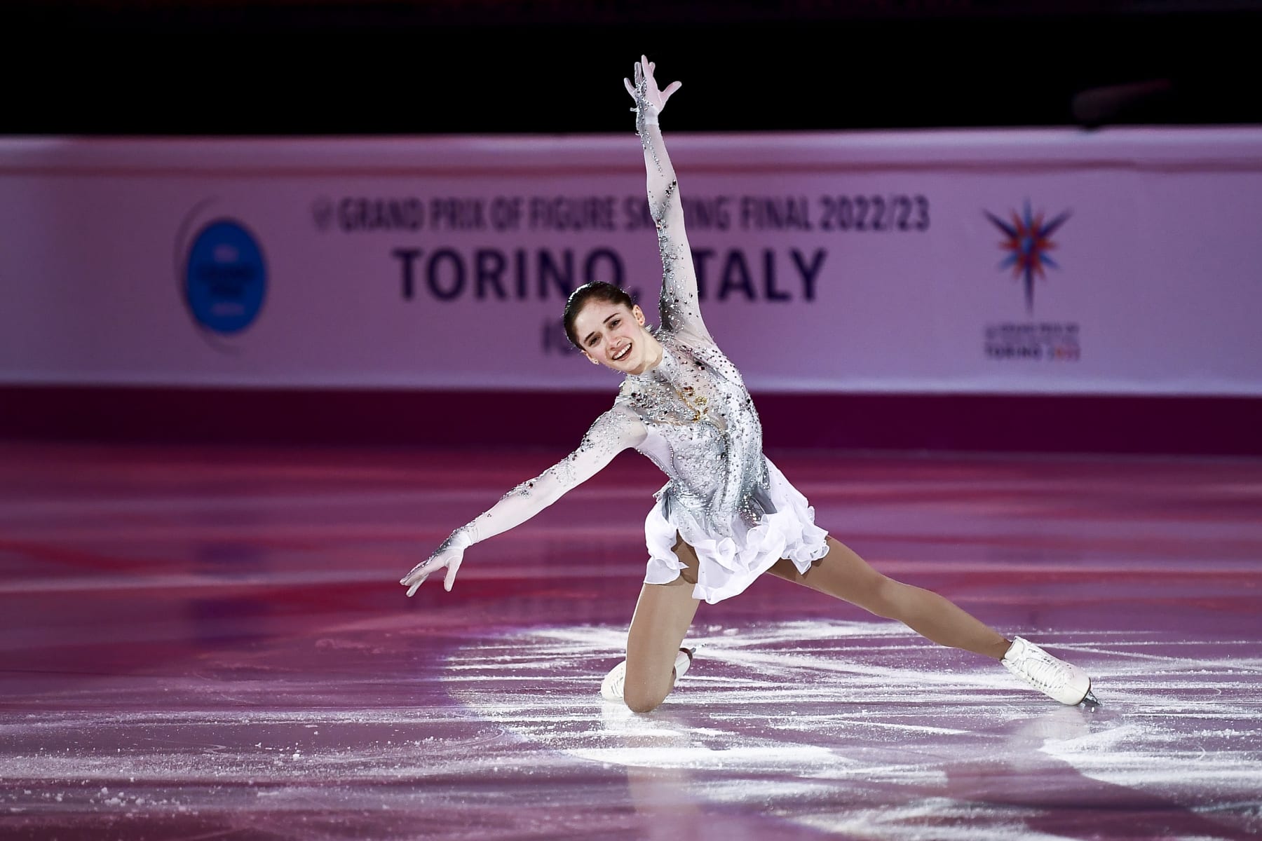 PALAVELA, TURIN, ITALY - 2022/12/11: Isabeau Levito of USA performs in the Gala Exhibition during day four of the ISU Grand Prix of Figure Skating Final. (Photo by Nicolò Campo/LightRocket via Getty Images)