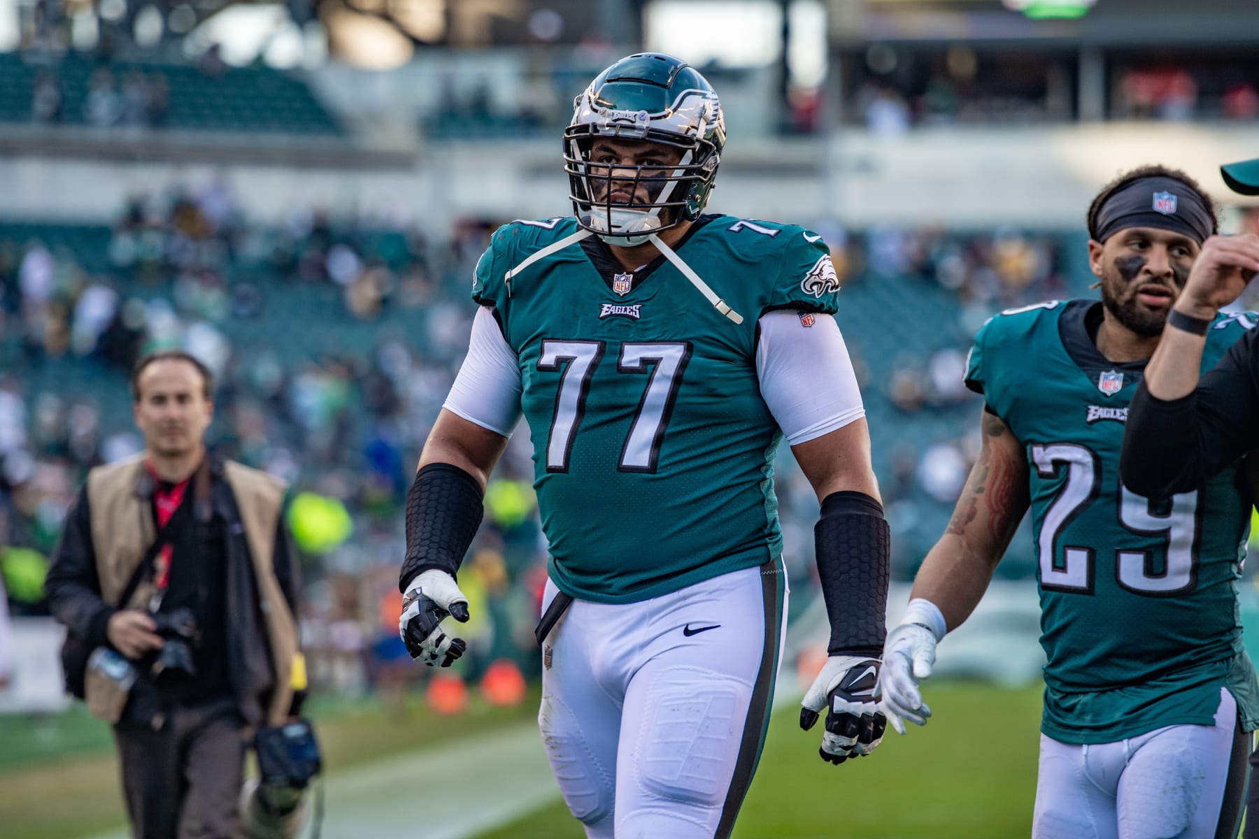 PHILADELPHIA, PA - OCTOBER 30: Philadelphia Eagles offensive tackle Andre Dillard (77) after the game between the Pittsburgh Steelers and Philadelphia Eagles on Sunday, October 30, 2022 at Lincoln Financial Field in Philadelphia, PA (Photo by John Jones/Icon Sportswire via Getty Images)