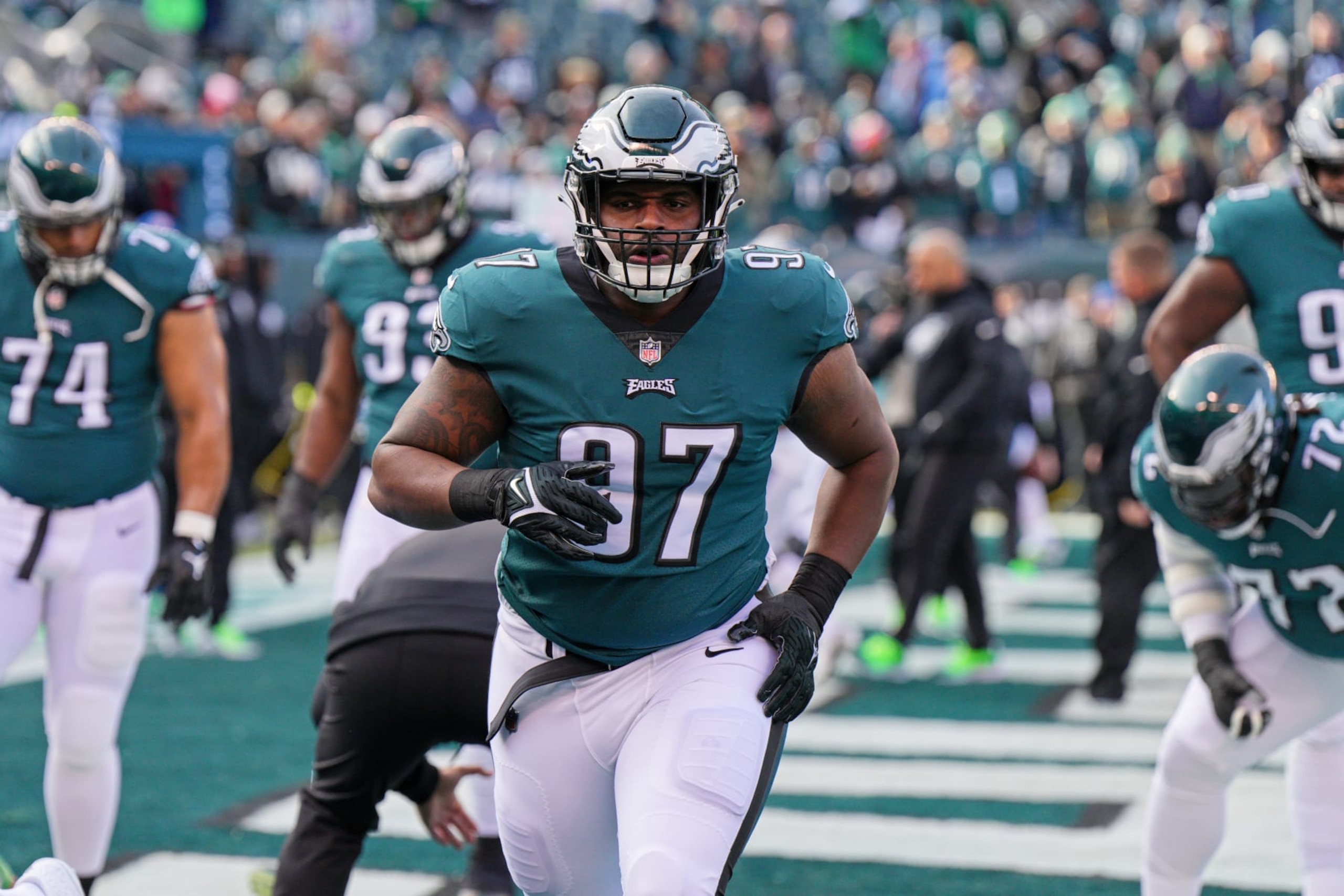 PHILADELPHIA, PA - DECEMBER 04: Philadelphia Eagles defensive tackle Javon Hargrave (97) warms up during the game between the Tennessee Titans and the Philadelphia Eagles on December 4, 2022 at Lincoln Financial Field in Philadelphia, PA. (Photo by Andy Lewis/Icon Sportswire via Getty Images) PHILADELPHIA, PA - DECEMBER 04: Philadelphia Eagles defensive tackle Javon Hargrave (97) warms up during the game between the Tennessee Titans and the Philadelphia Eagles on December 4, 2022 at Lincoln Financial Field in Philadelphia, PA. (Photo by Andy Lewis/Icon Sportswire via Getty Images)
