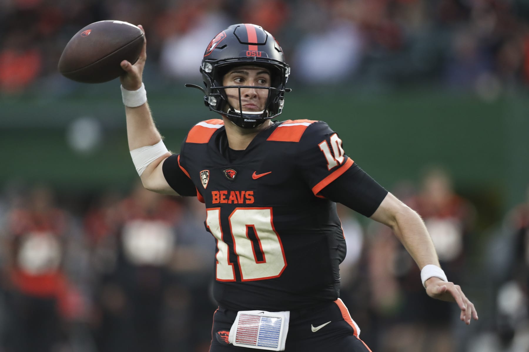 PORTLAND, OREGON - SEPTEMBER 17: Chance Nolan #10 of the Oregon State Beavers looks to pass against the Montana State Bobcats during the first half at Providence Park on September 17, 2022 in Portland, Oregon. (Photo by Amanda Loman/Getty Images)